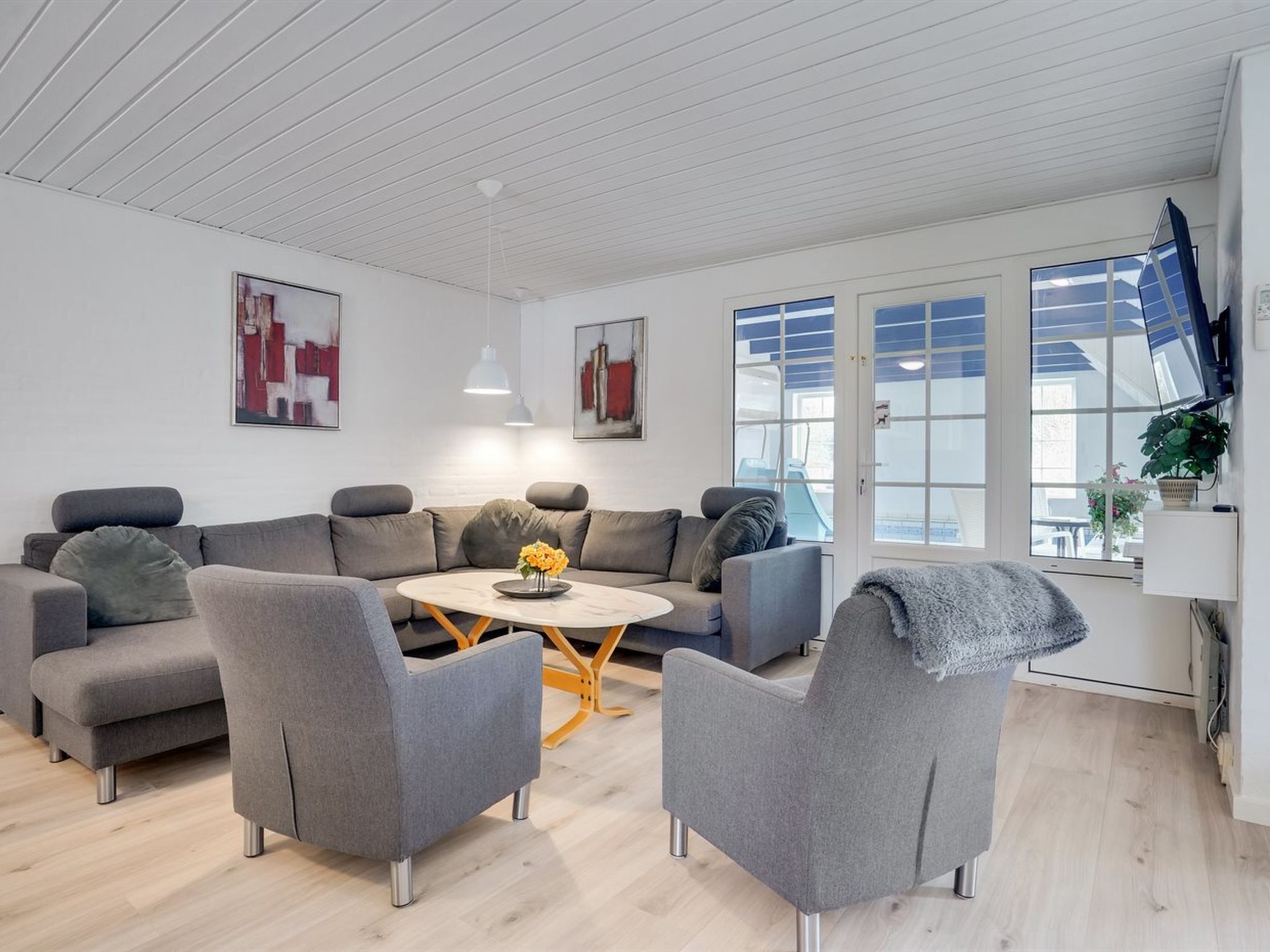 "Ferhat" - 2.9km from the sea - Binnen