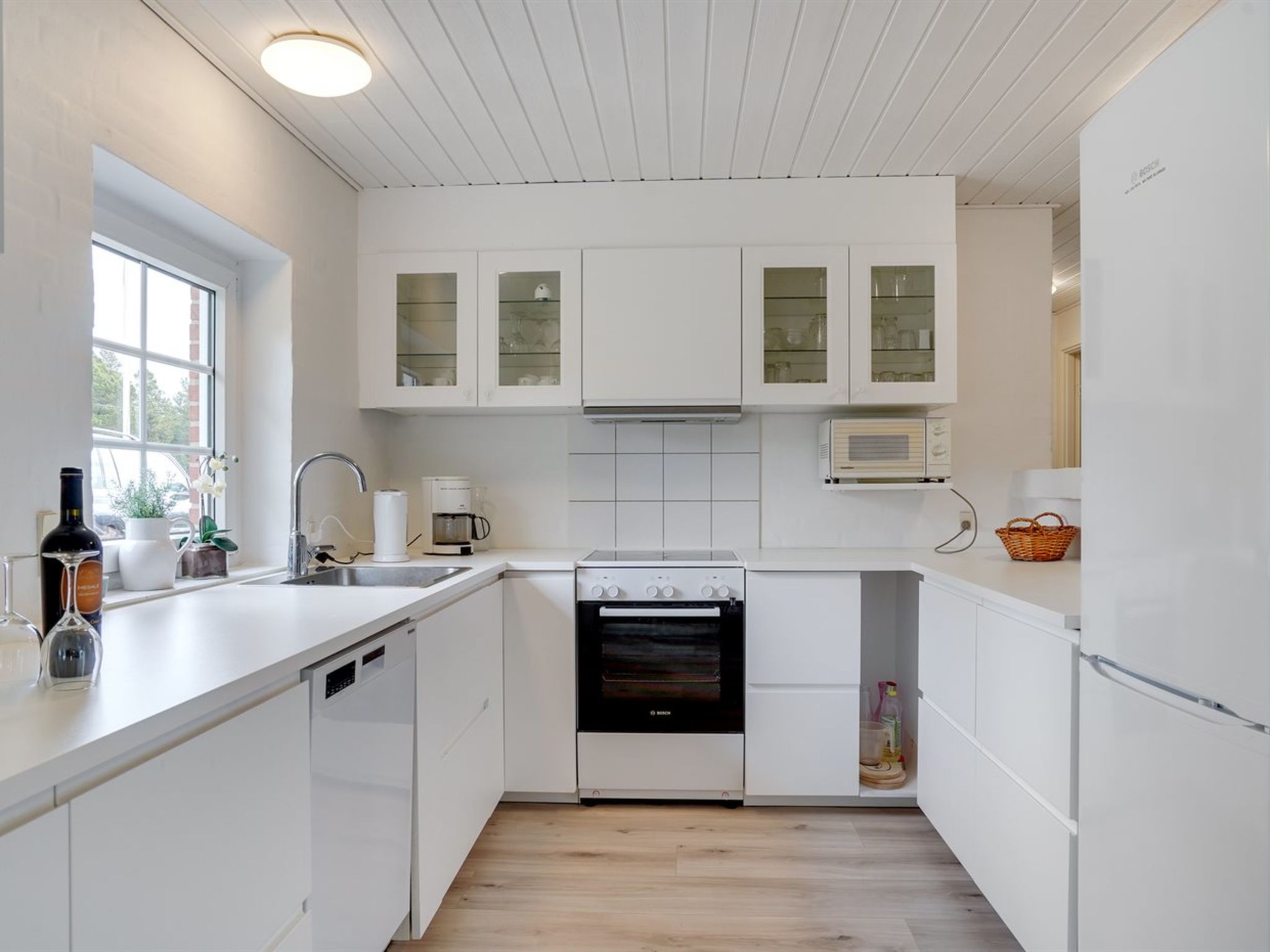 "Ferhat" - 2.9km from the sea - Binnen