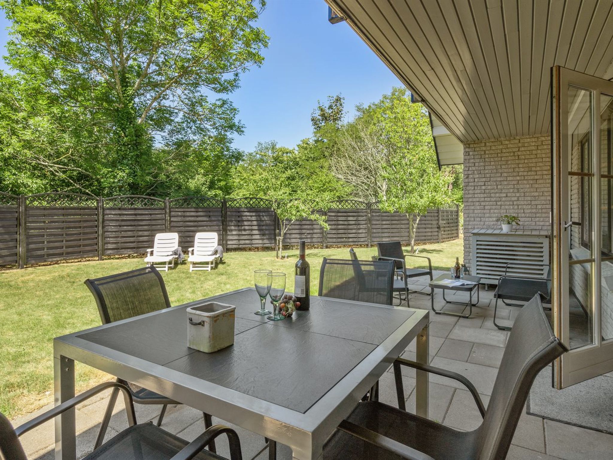 "Marka" - 2.5km from the sea-Draußen