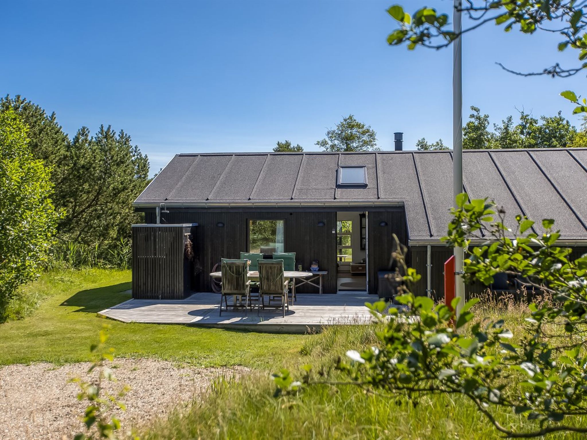 "Laerke" - 1.8km from the sea-Buiten