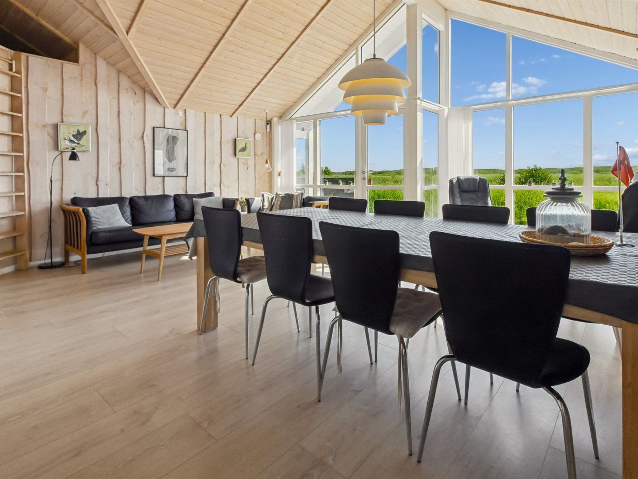 "Jonna" - 700m from the sea - Binnen