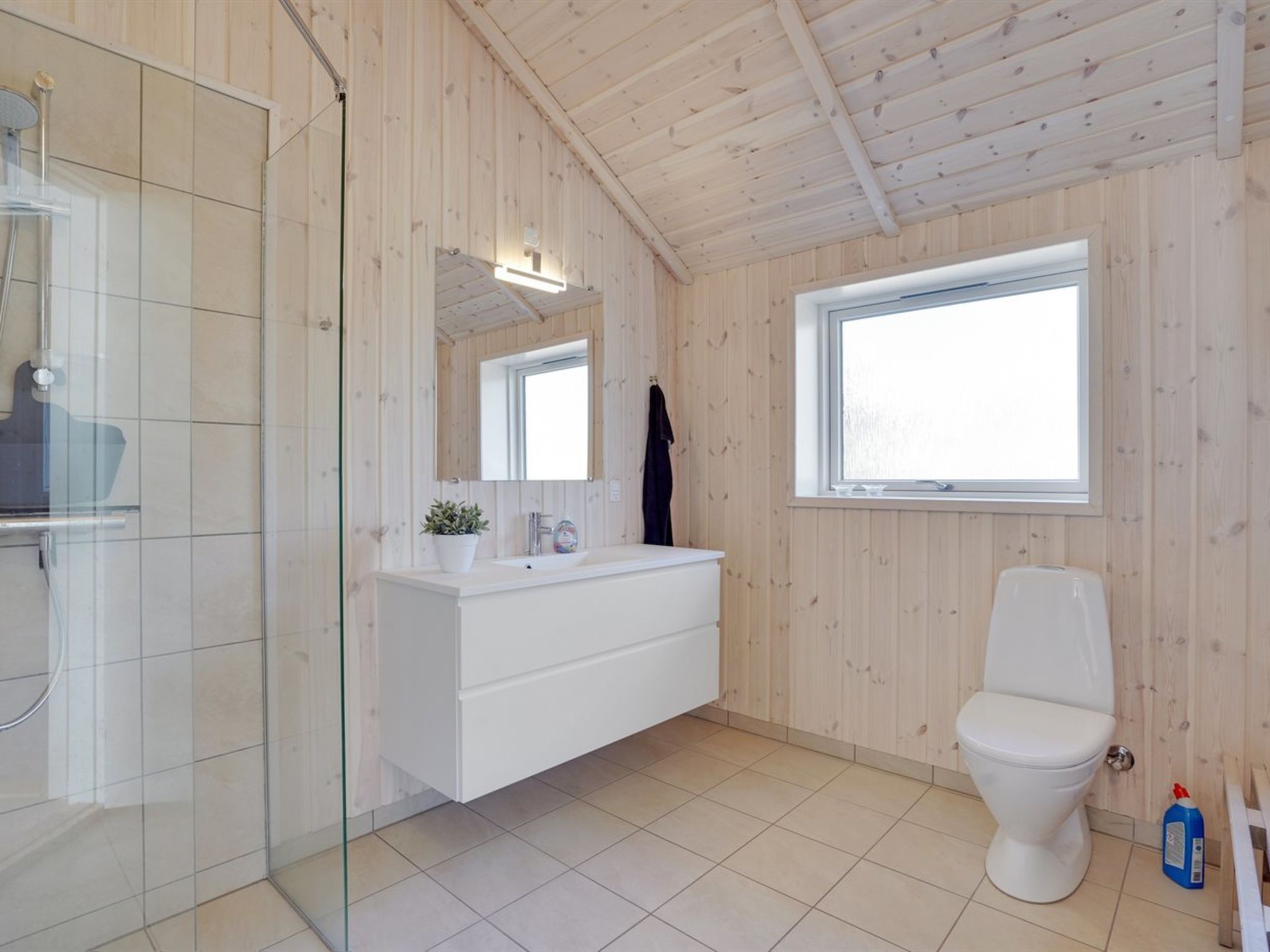 "Jonna" - 700m from the sea - Binnen
