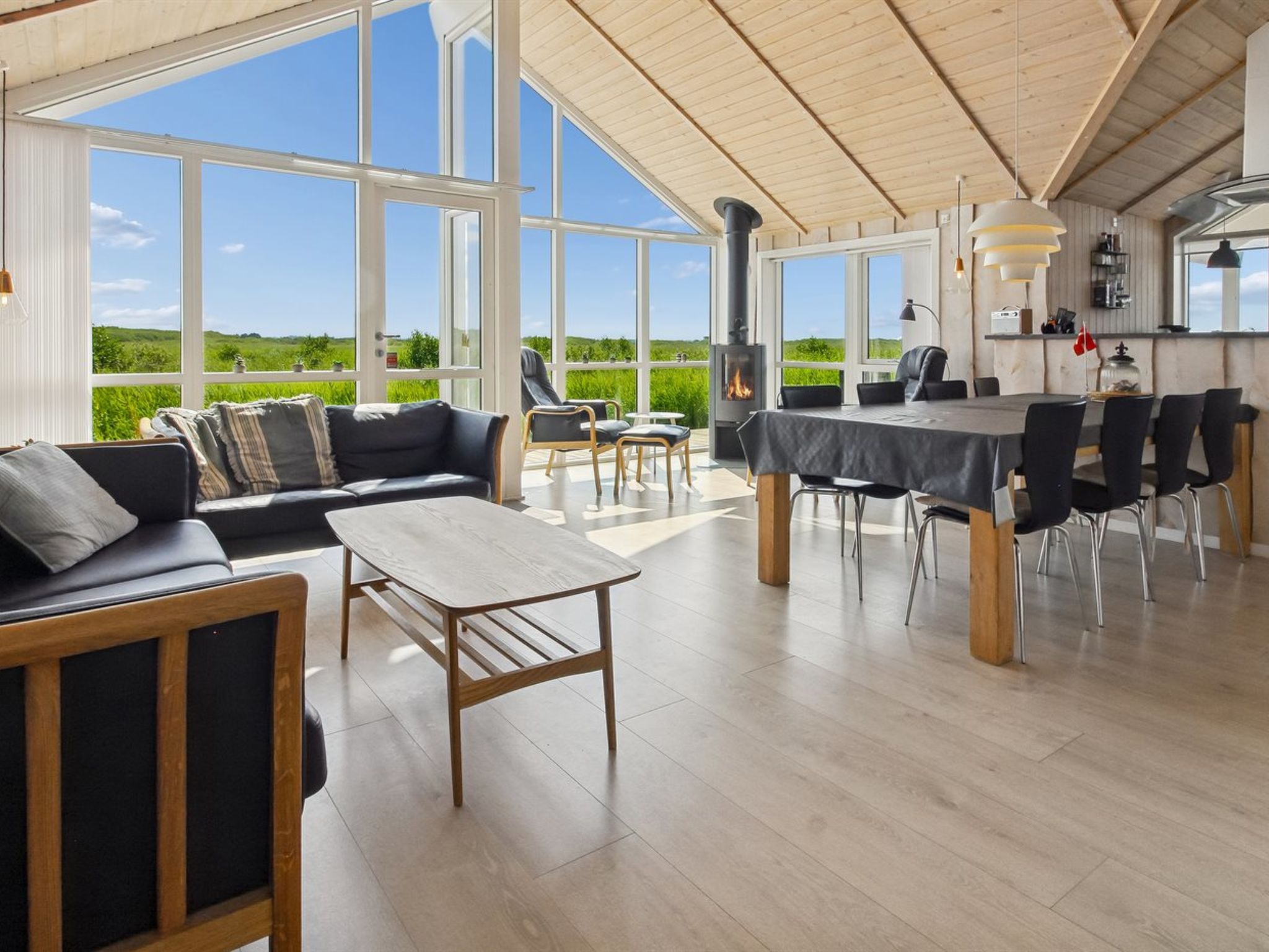 "Jonna" - 700m from the sea