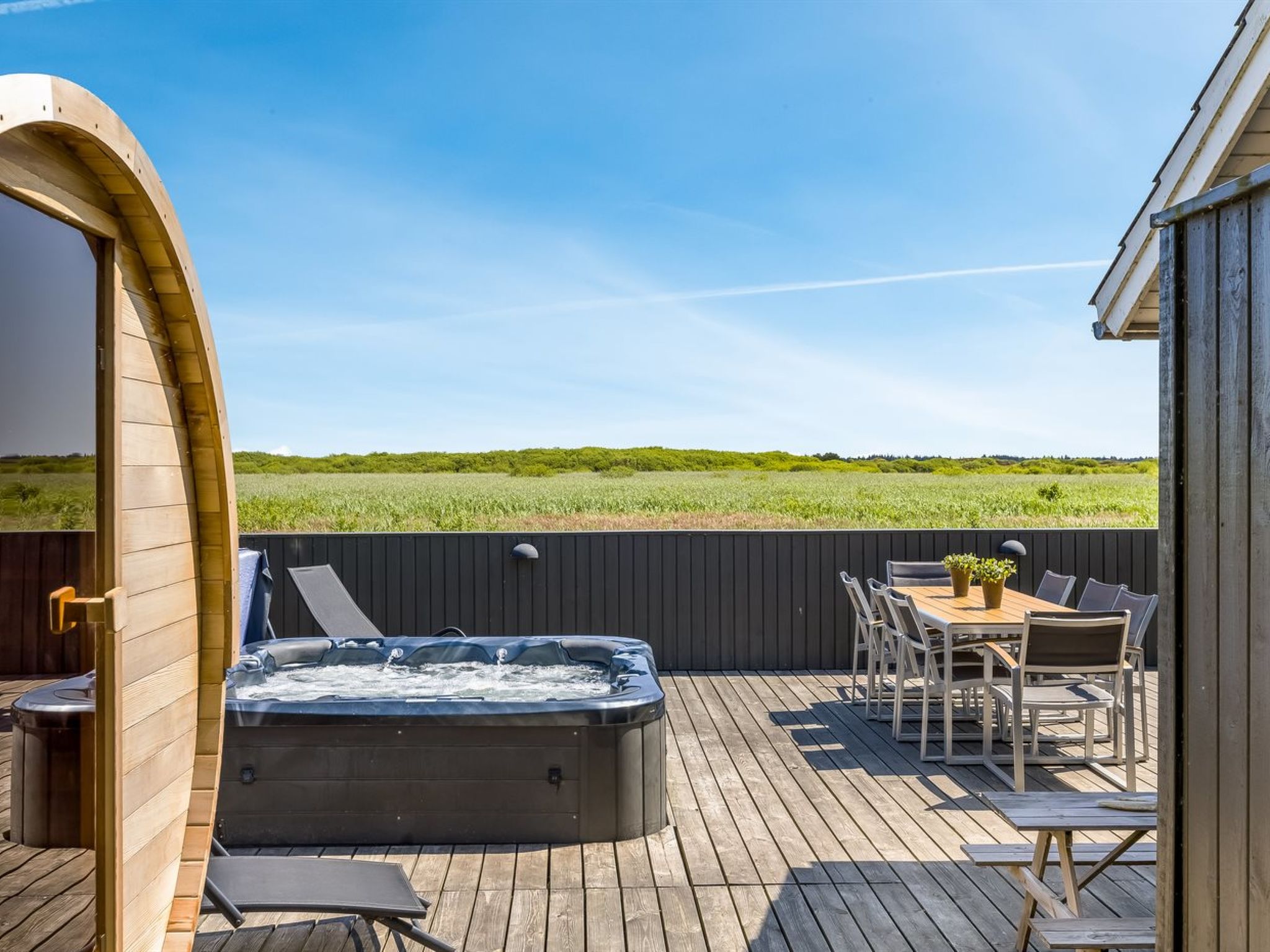 "Jonna" - 700m from the sea