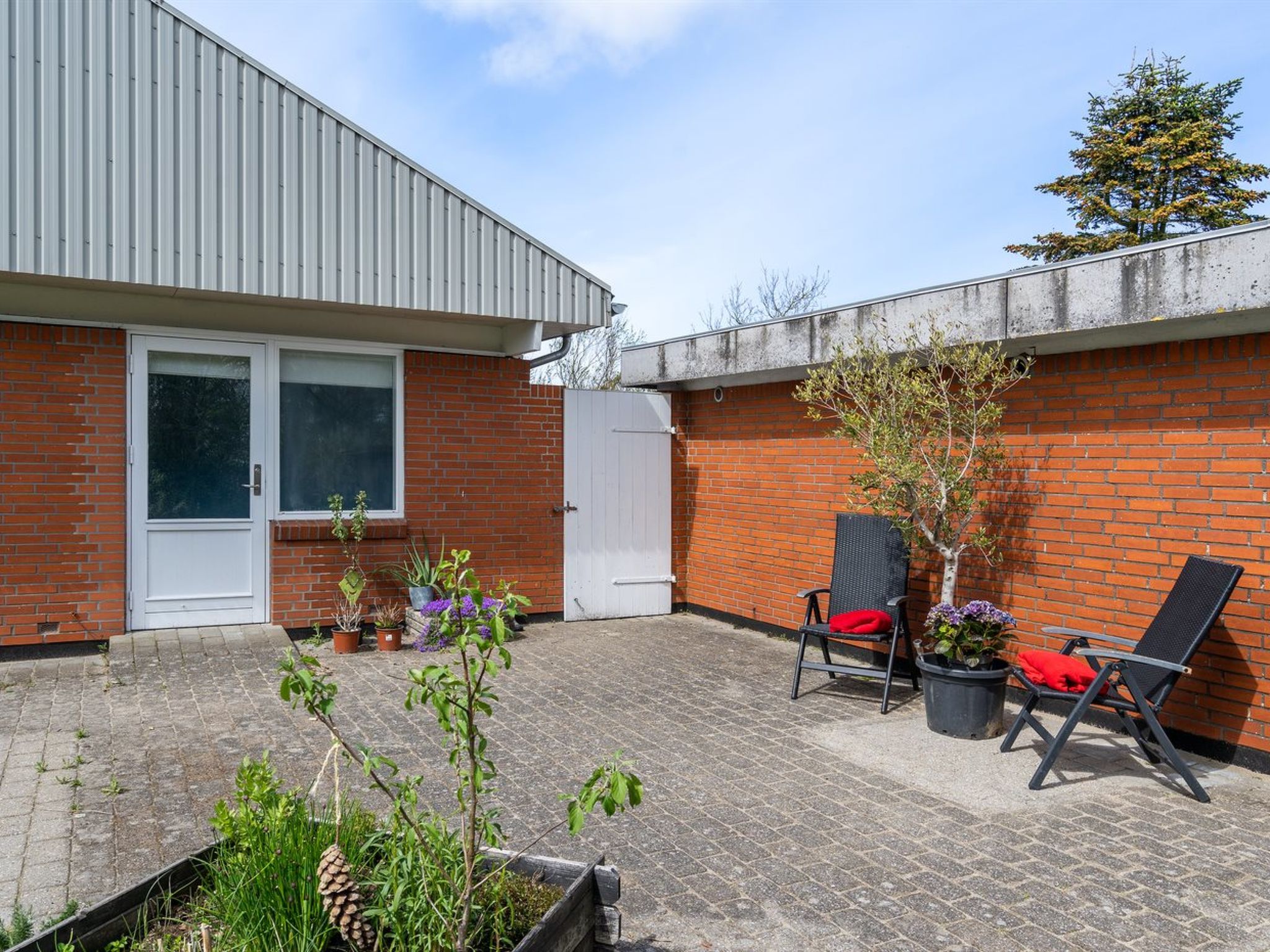 "Martinette" - 4.7km from the sea — Terrace (2 of 22)