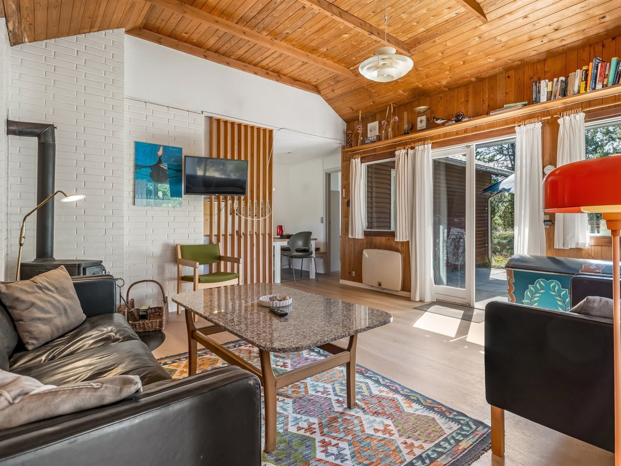 "Dorreth" - 800m from the sea