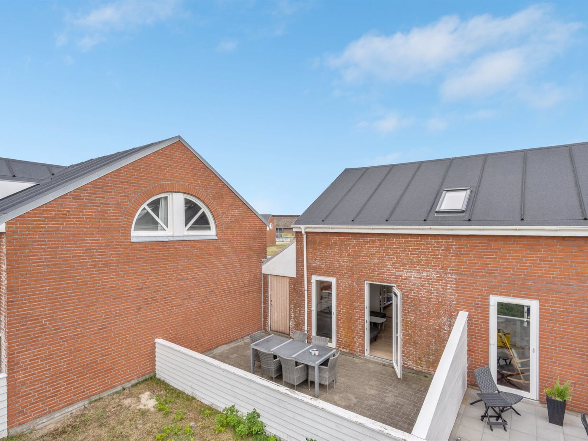 "Anke" - 500m from the sea - Outside
