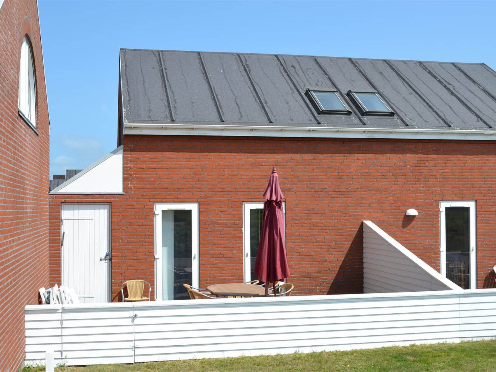 "Svava" - 2.3km from the sea - Outside