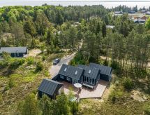 "Elke" - 3.5km from the sea