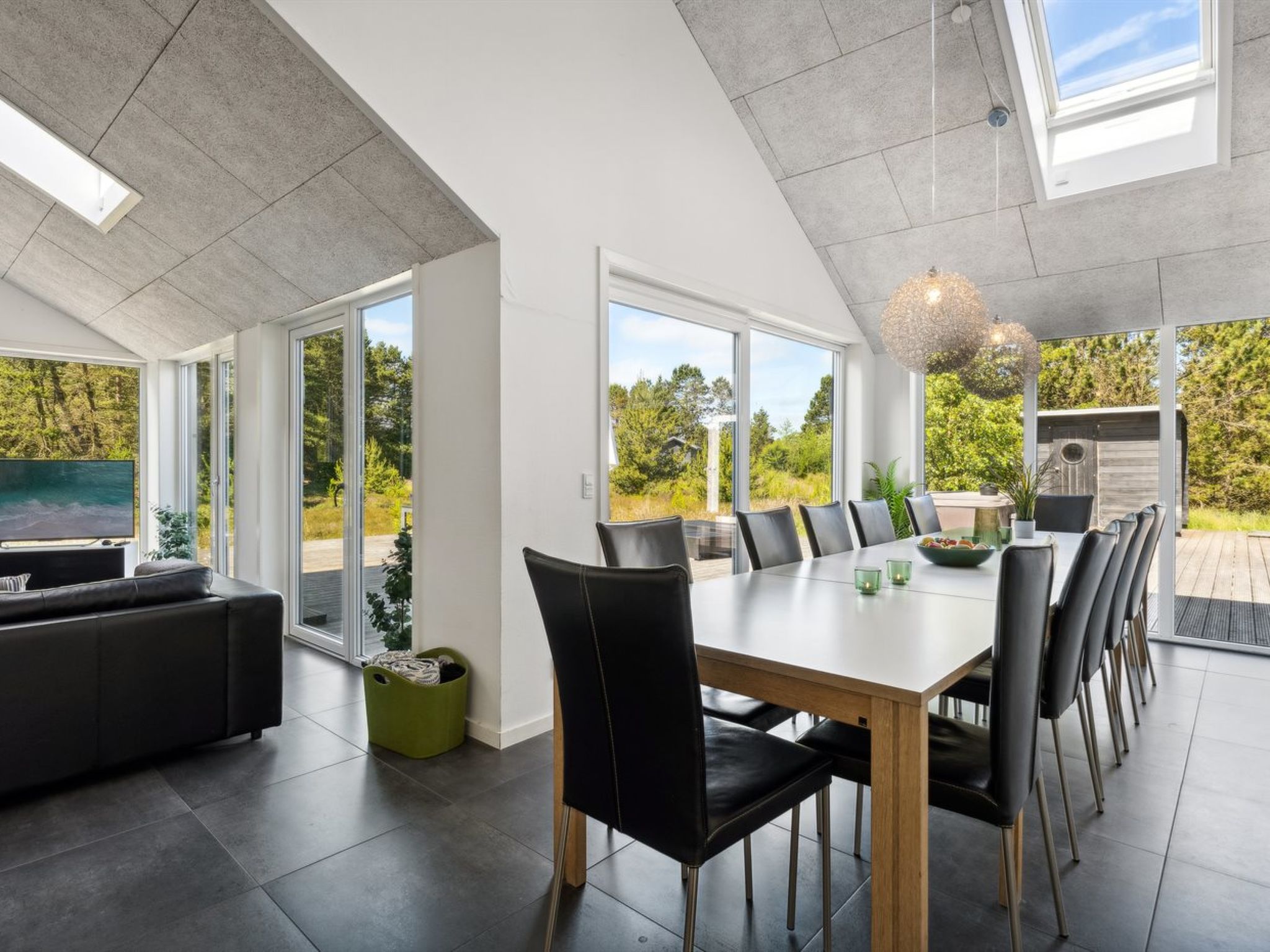 "Elke" - 3.5km from the sea - Binnen