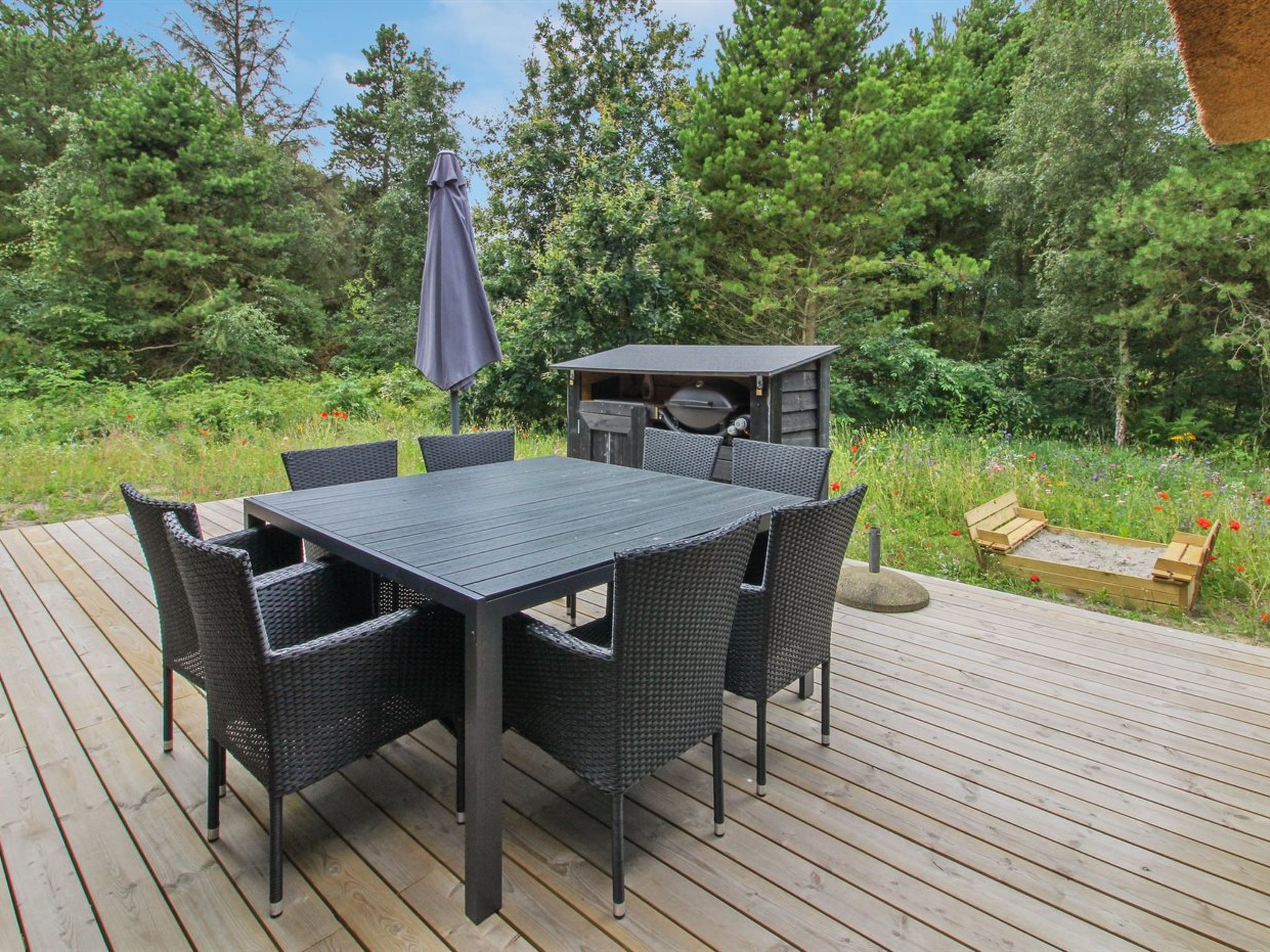 "Emmeli" - 1.2km from the sea - Buiten