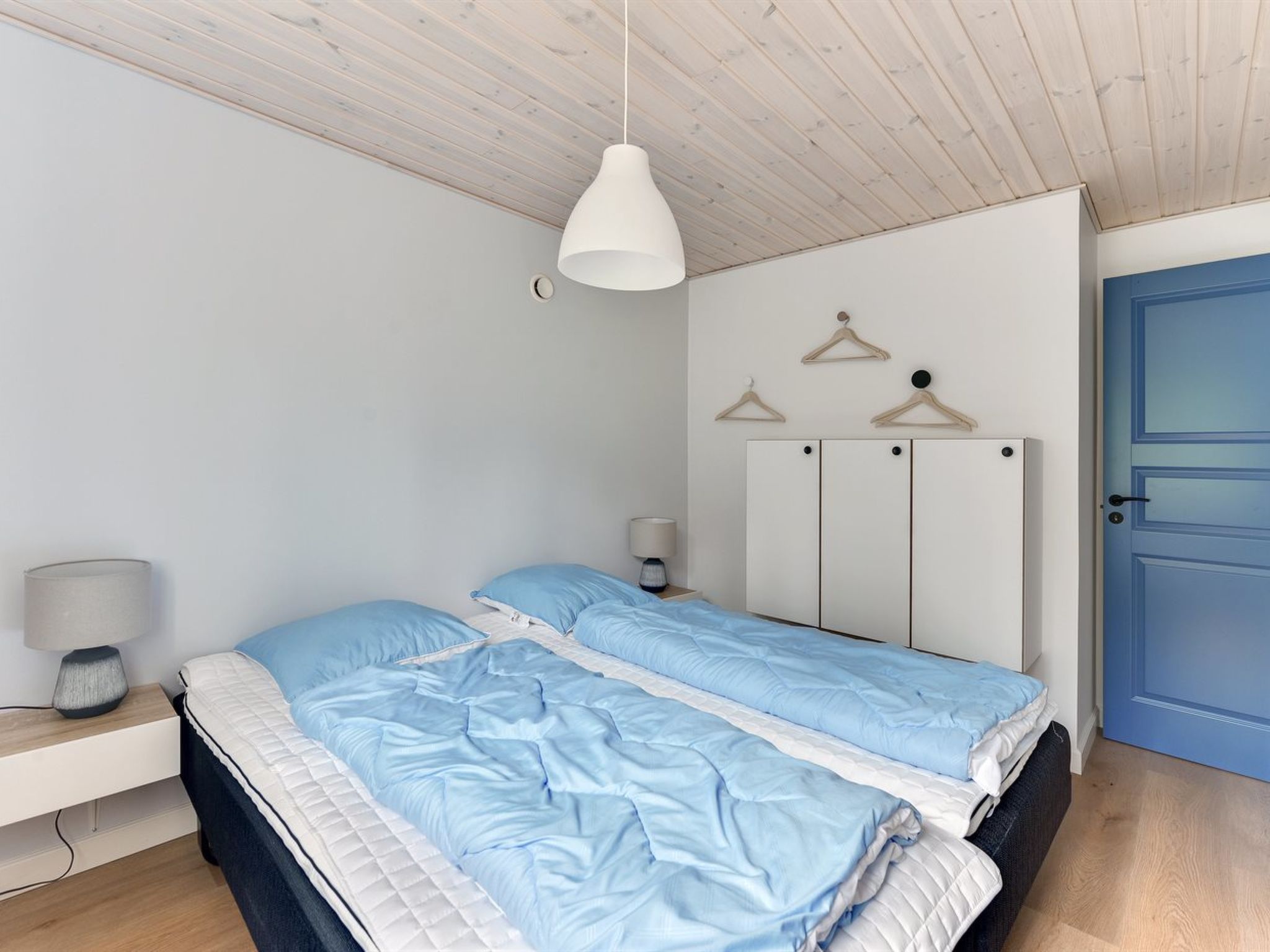 "Emmeli" - 1.2km from the sea - Binnen