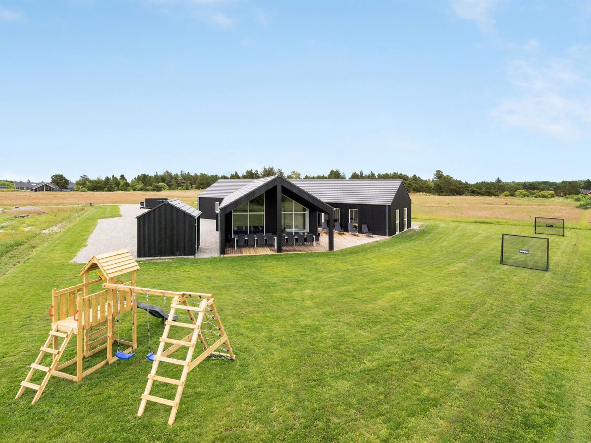 "Fridel" - 4km from the sea