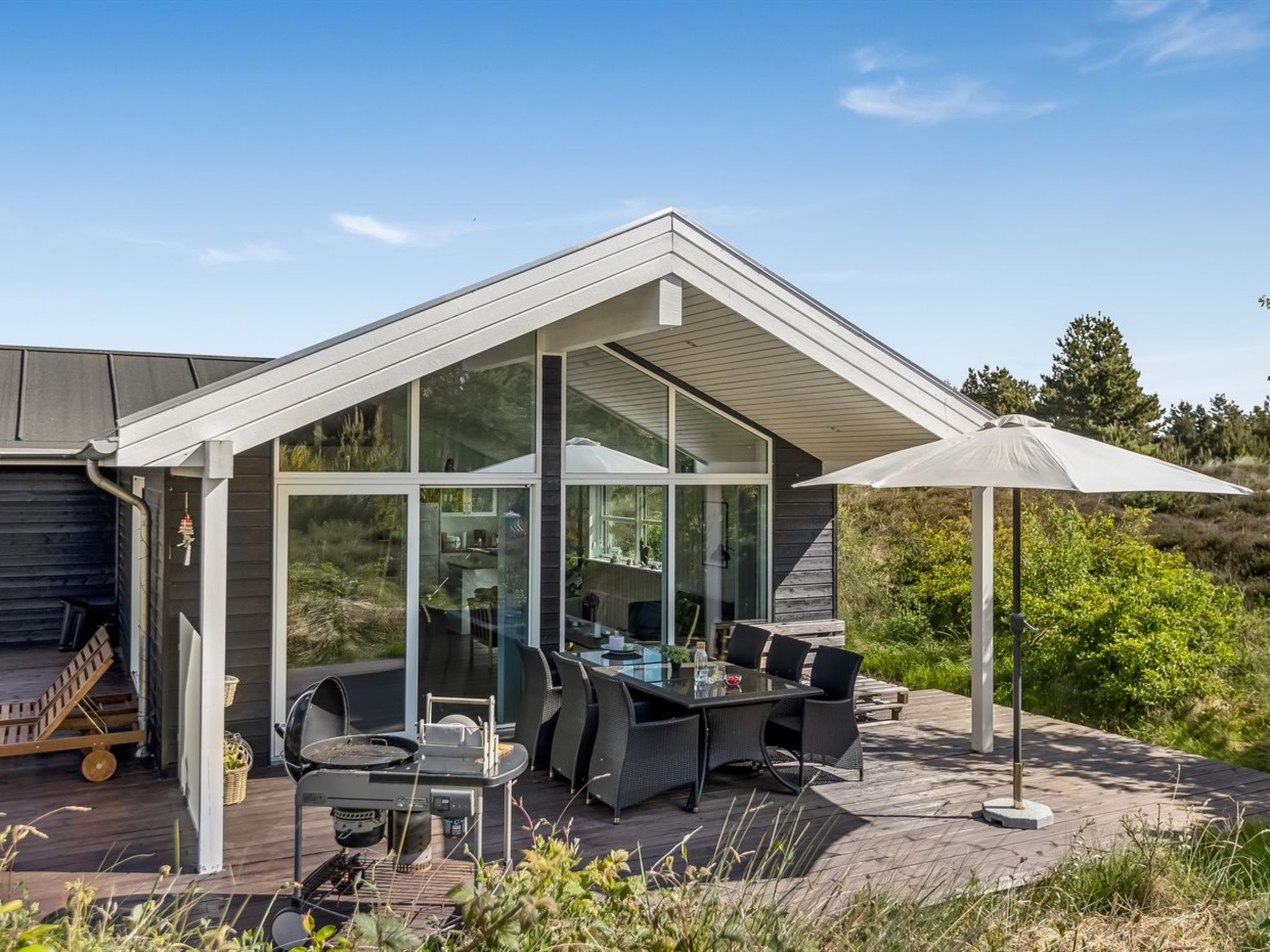 "Minke" - 2.2km from the sea — Terrace (2 of 25)