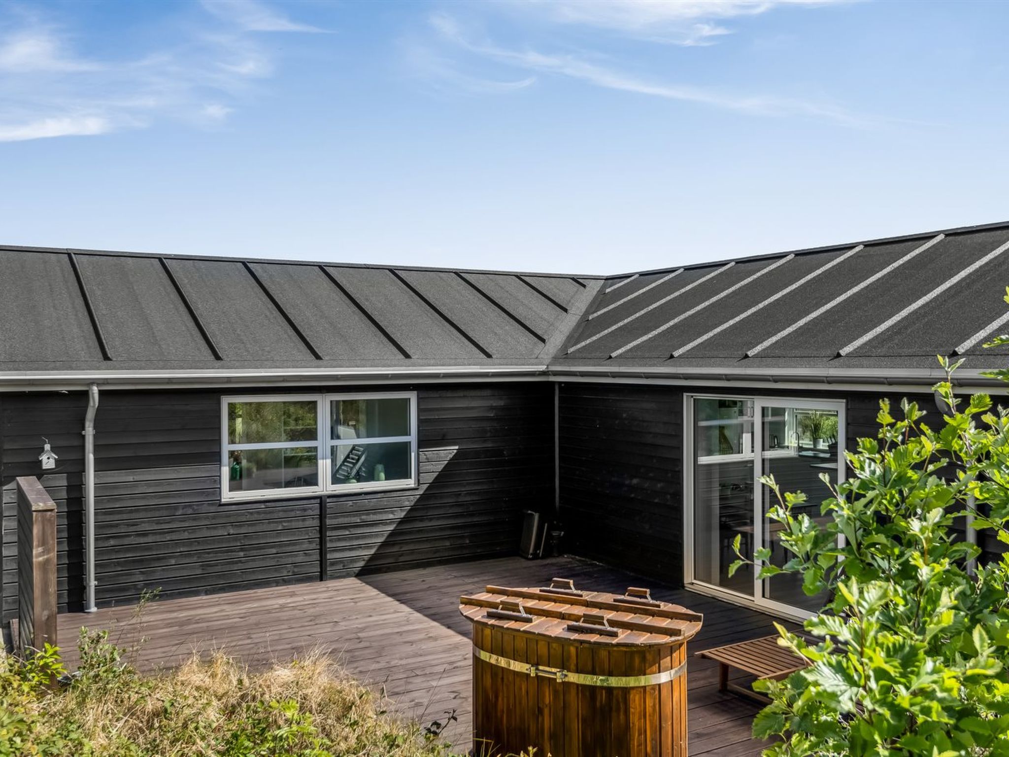 "Minke" - 2.2km from the sea — Terrace (5 of 25)