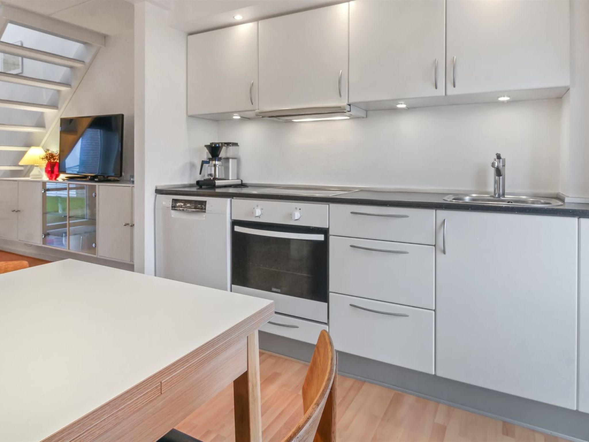 "Aslef" - 2.3km from the sea - Inside