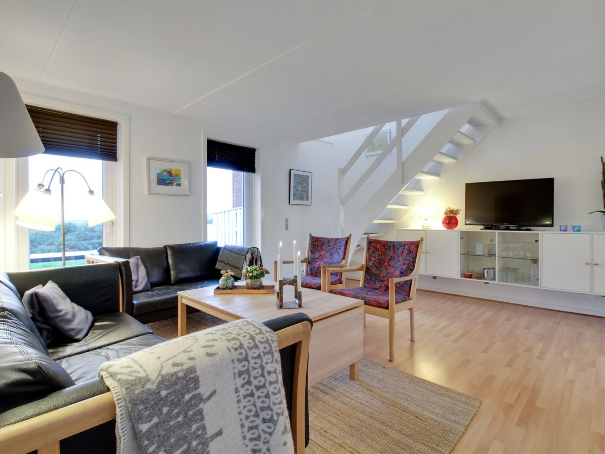 "Aslef" - 2.3km from the sea-Inside