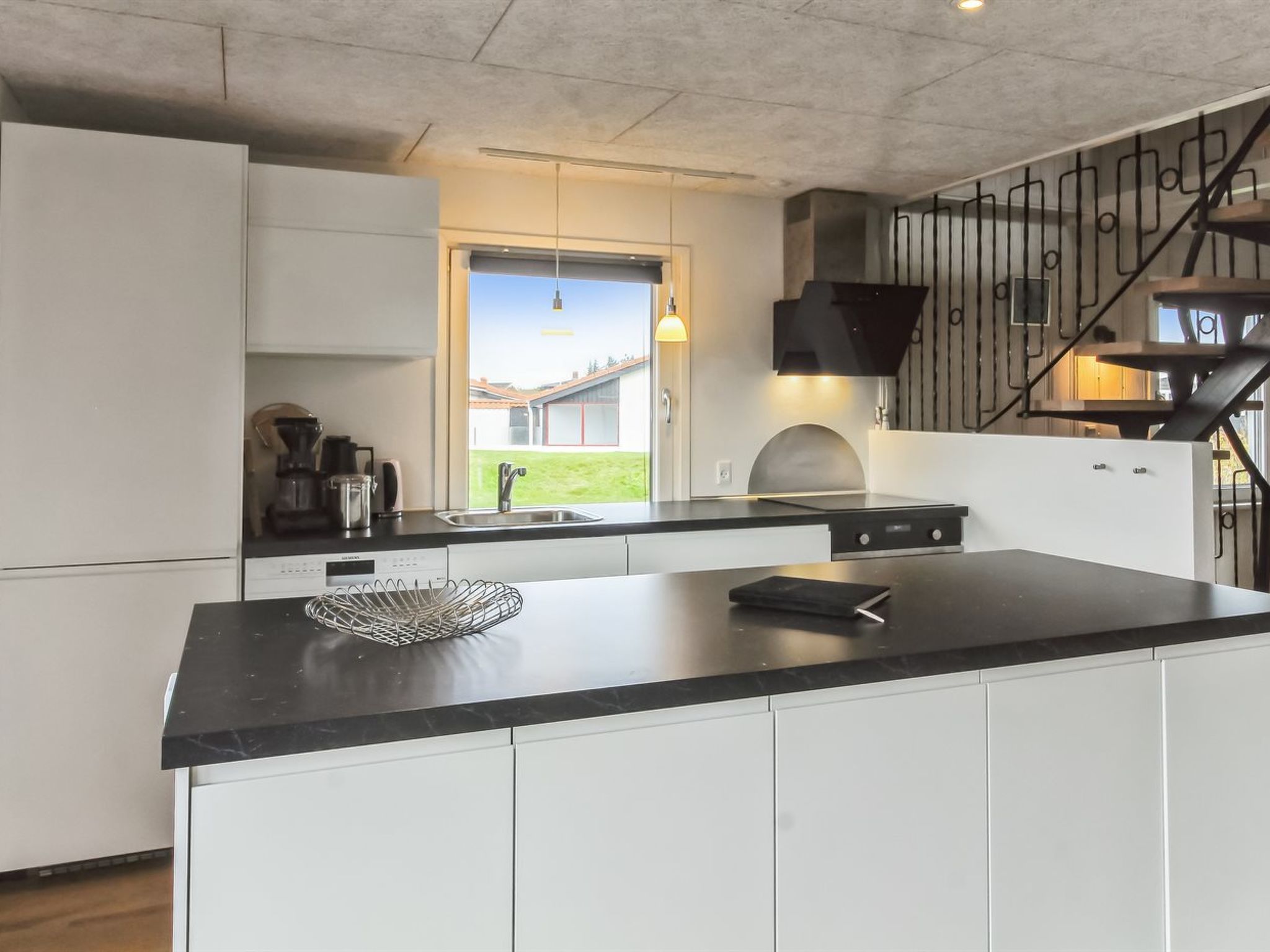 "Aleksandar" - 500m from the sea-Binnen