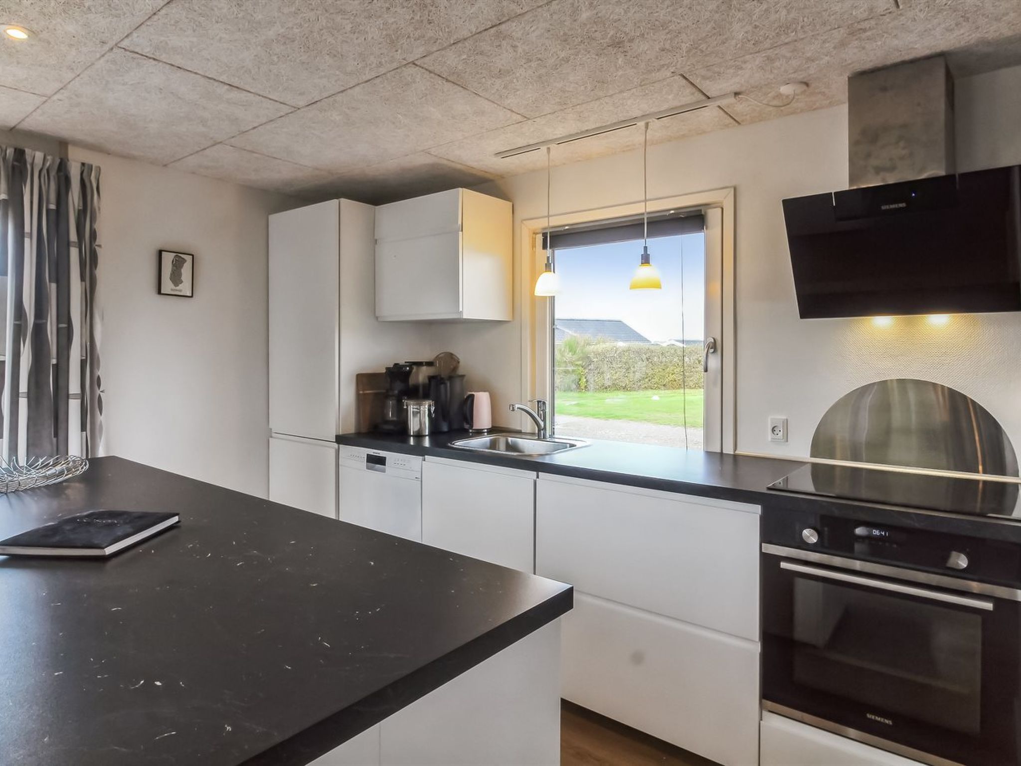 "Aleksandar" - 500m from the sea-Binnen