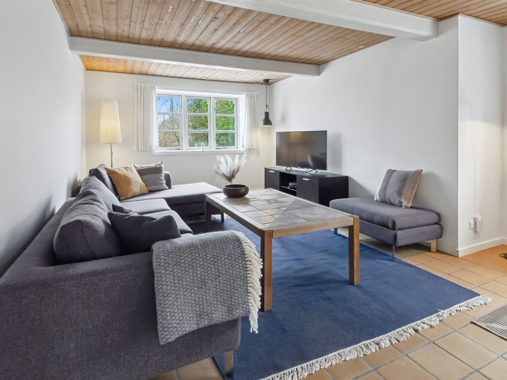 "Munibert" - 3.8km from the sea - Binnen