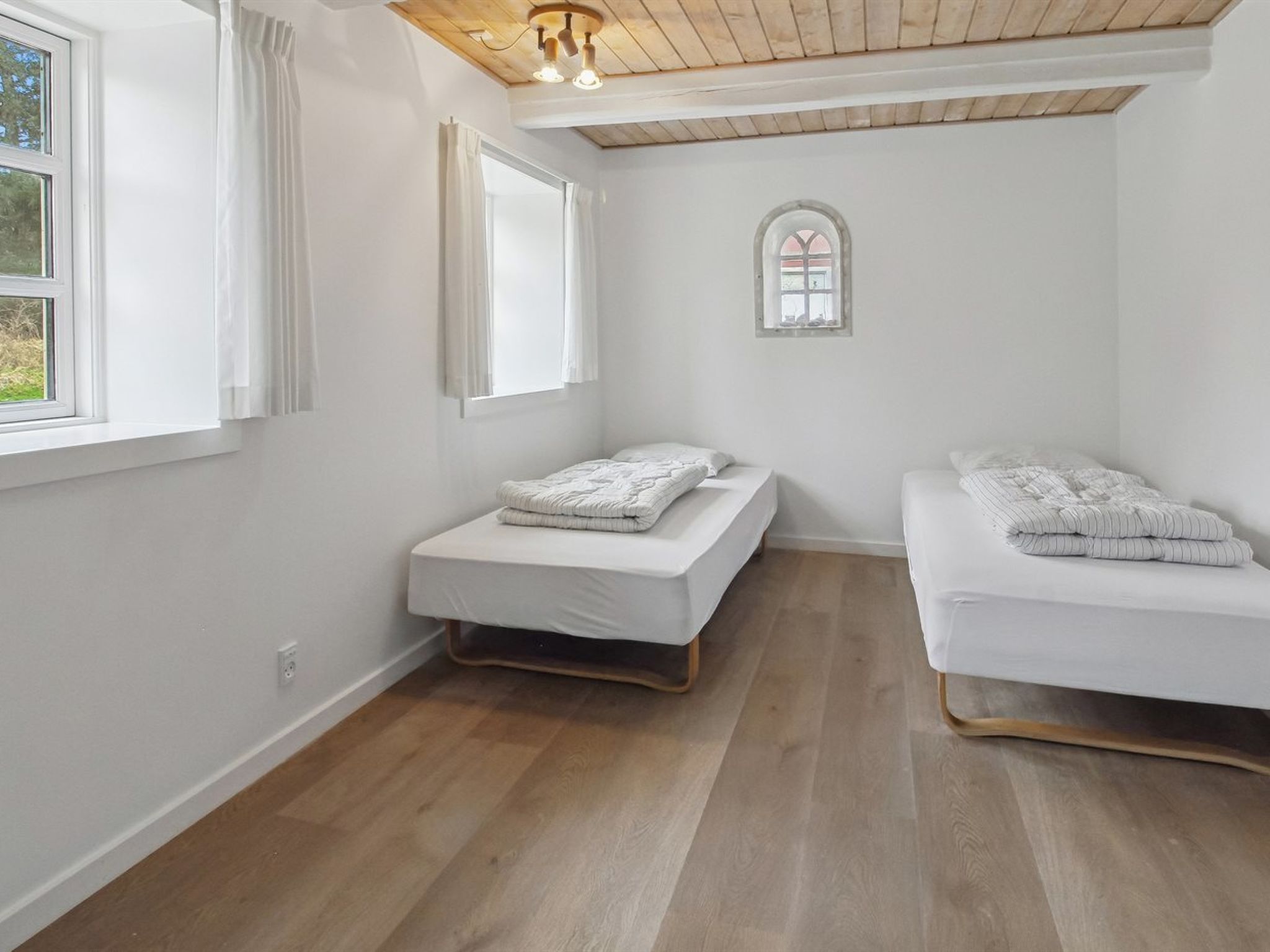 "Munibert" - 3.8km from the sea - Binnen