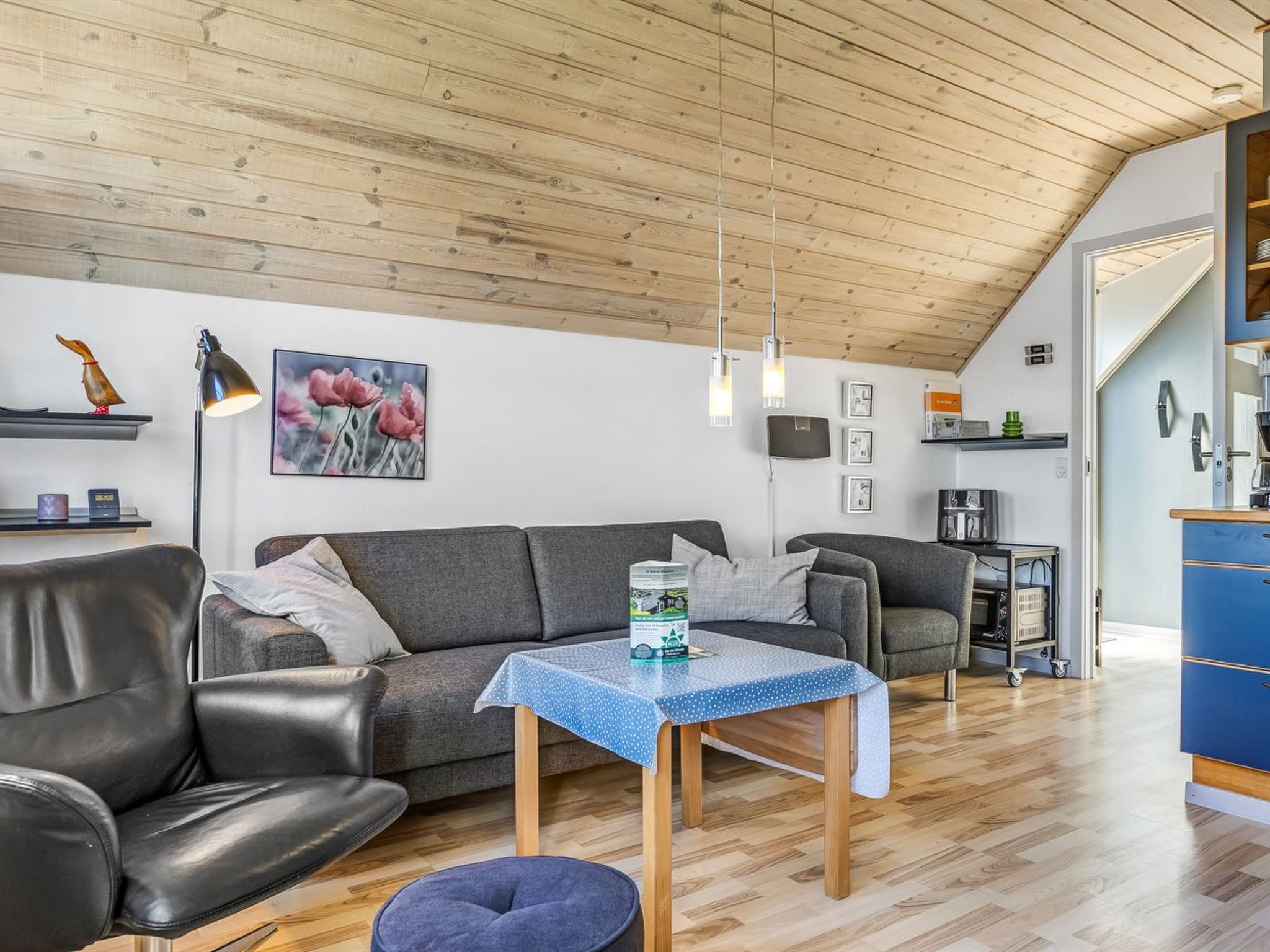 "Reimund" - 2.3km from the sea-Inside