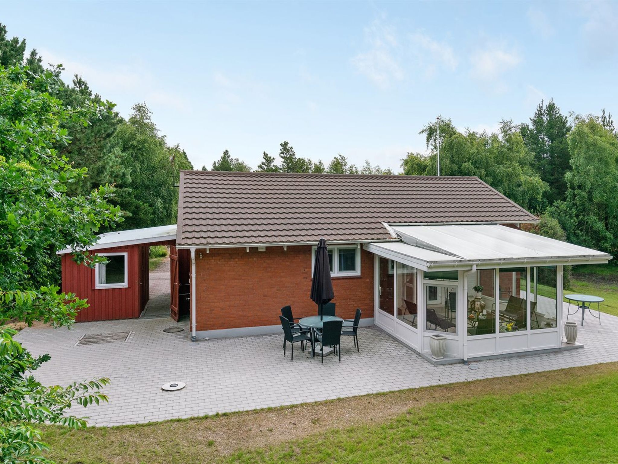 "Gwen" - 2.7km from the sea - Buiten
