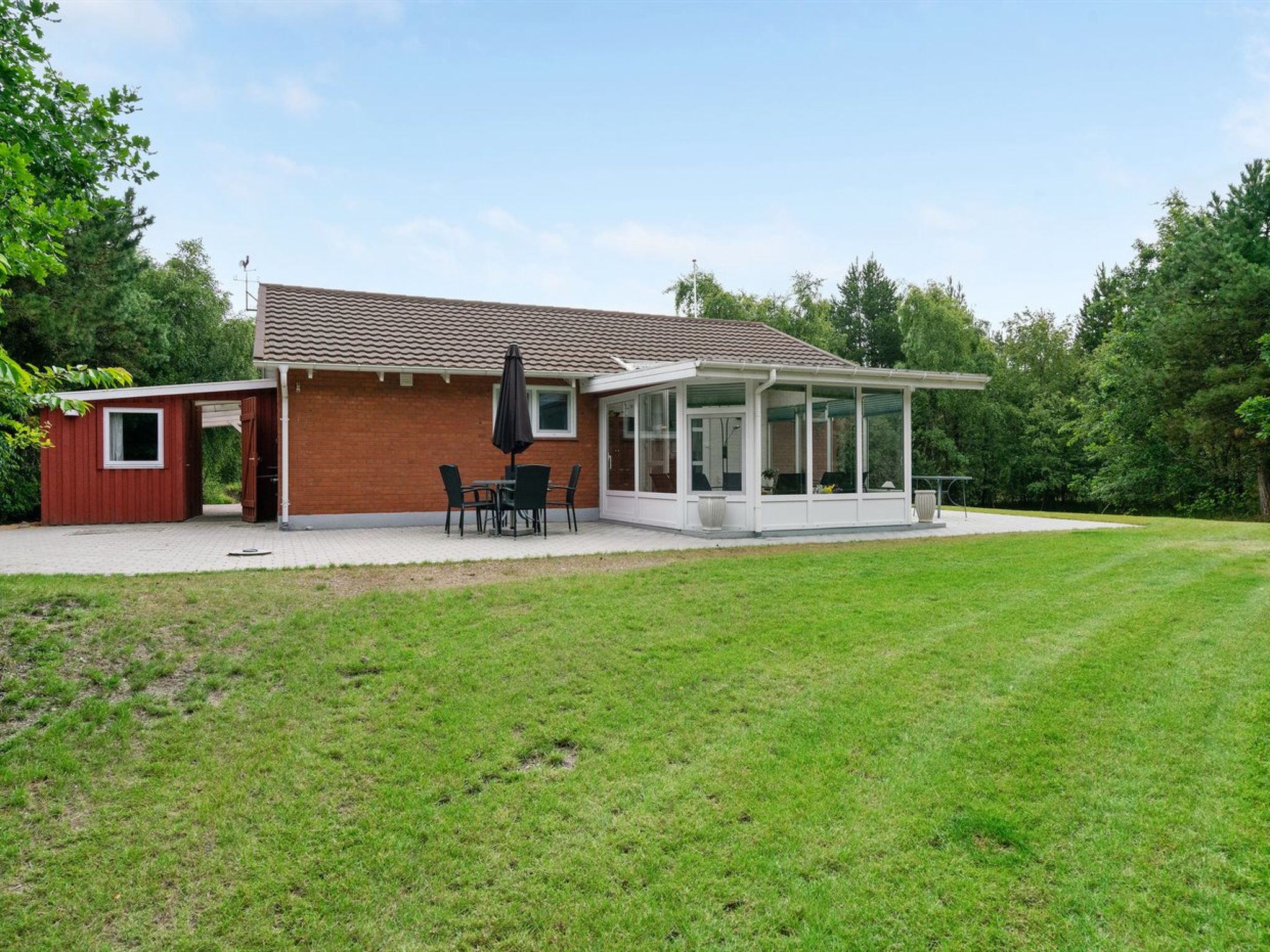 "Gwen" - 2.7km from the sea - Buiten