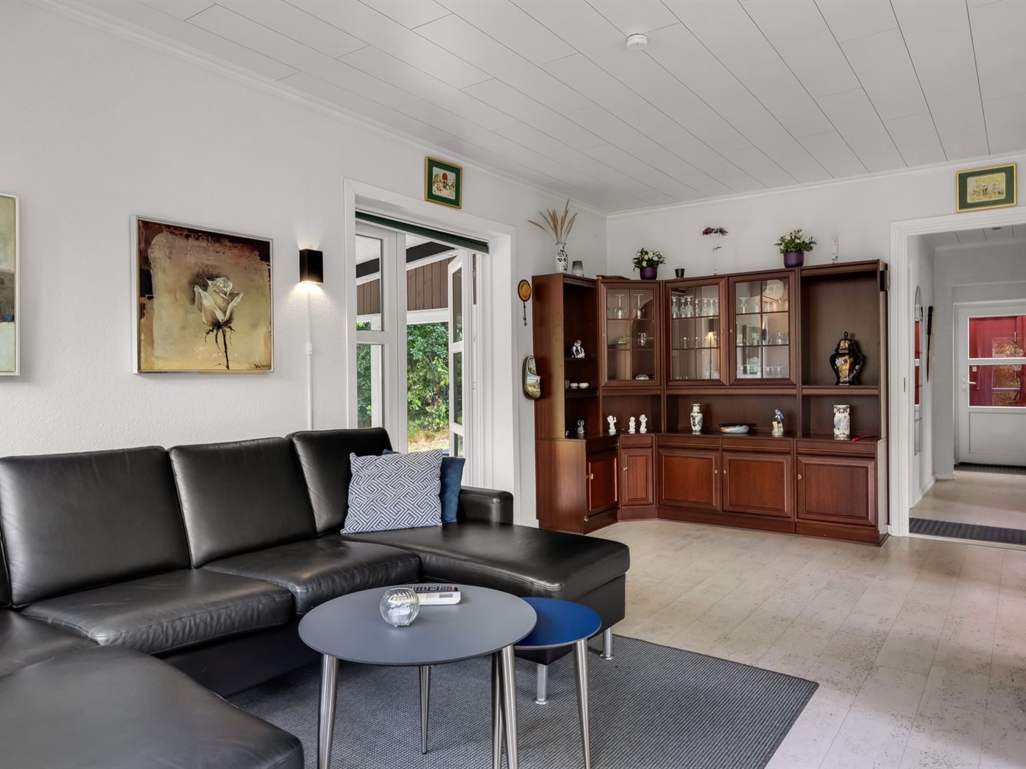 "Gwen" - 2.7km from the sea-Drinnen