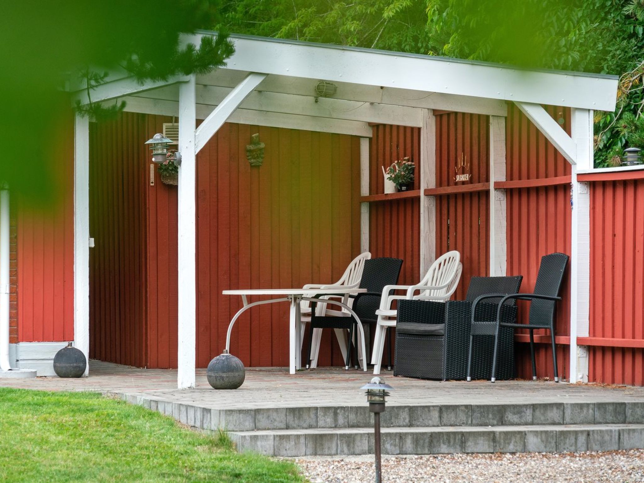 "Gwen" - 2.7km from the sea-Draußen