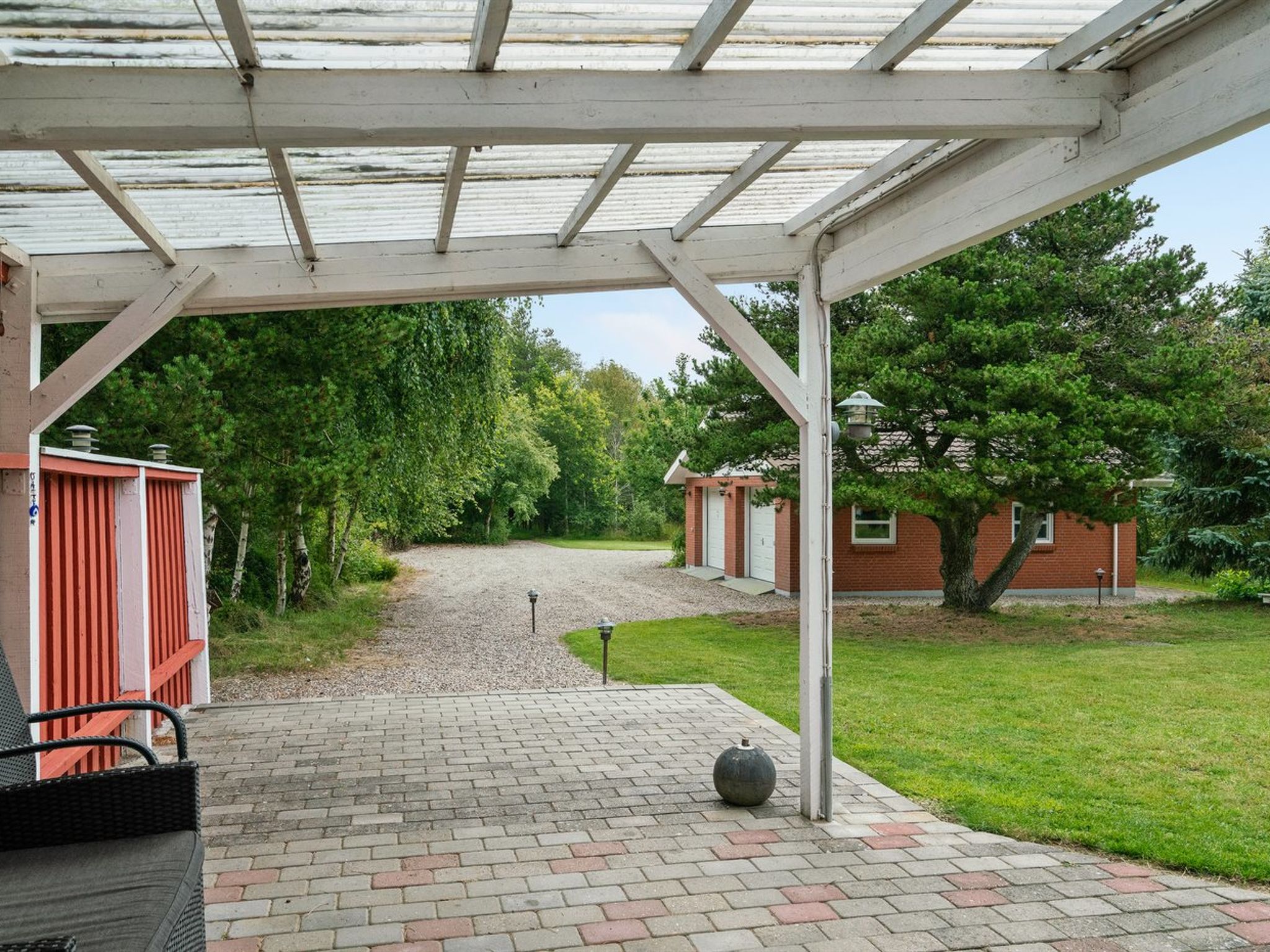 "Gwen" - 2.7km from the sea-Draußen