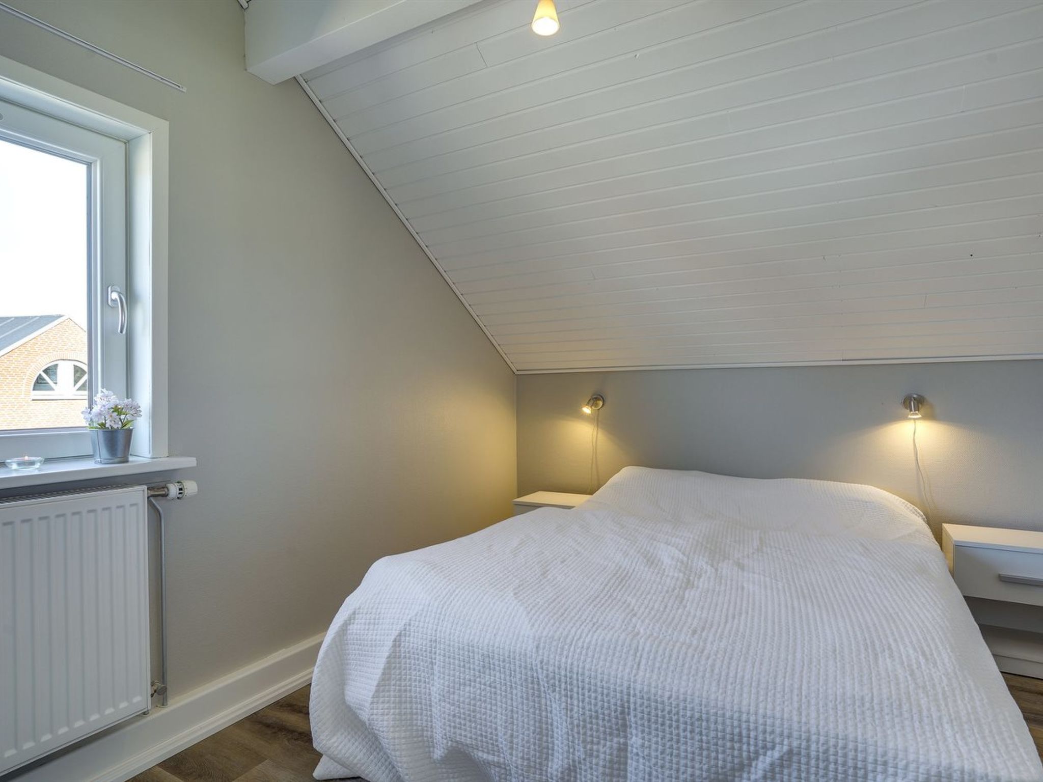 "Anouk" - 1.7km from the sea - Binnen