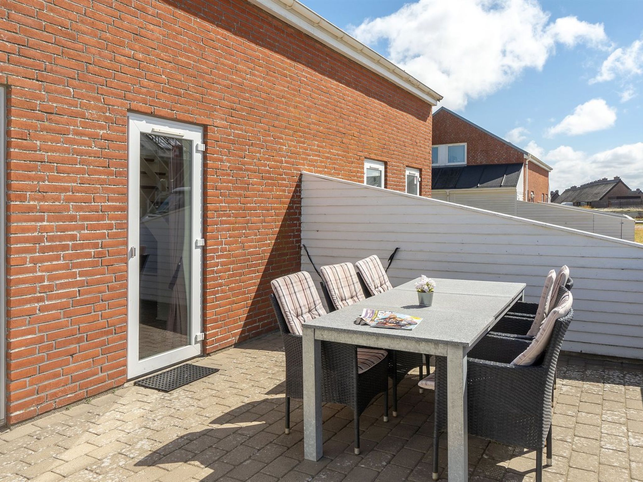"Anouk" - 1.7km from the sea-Draußen