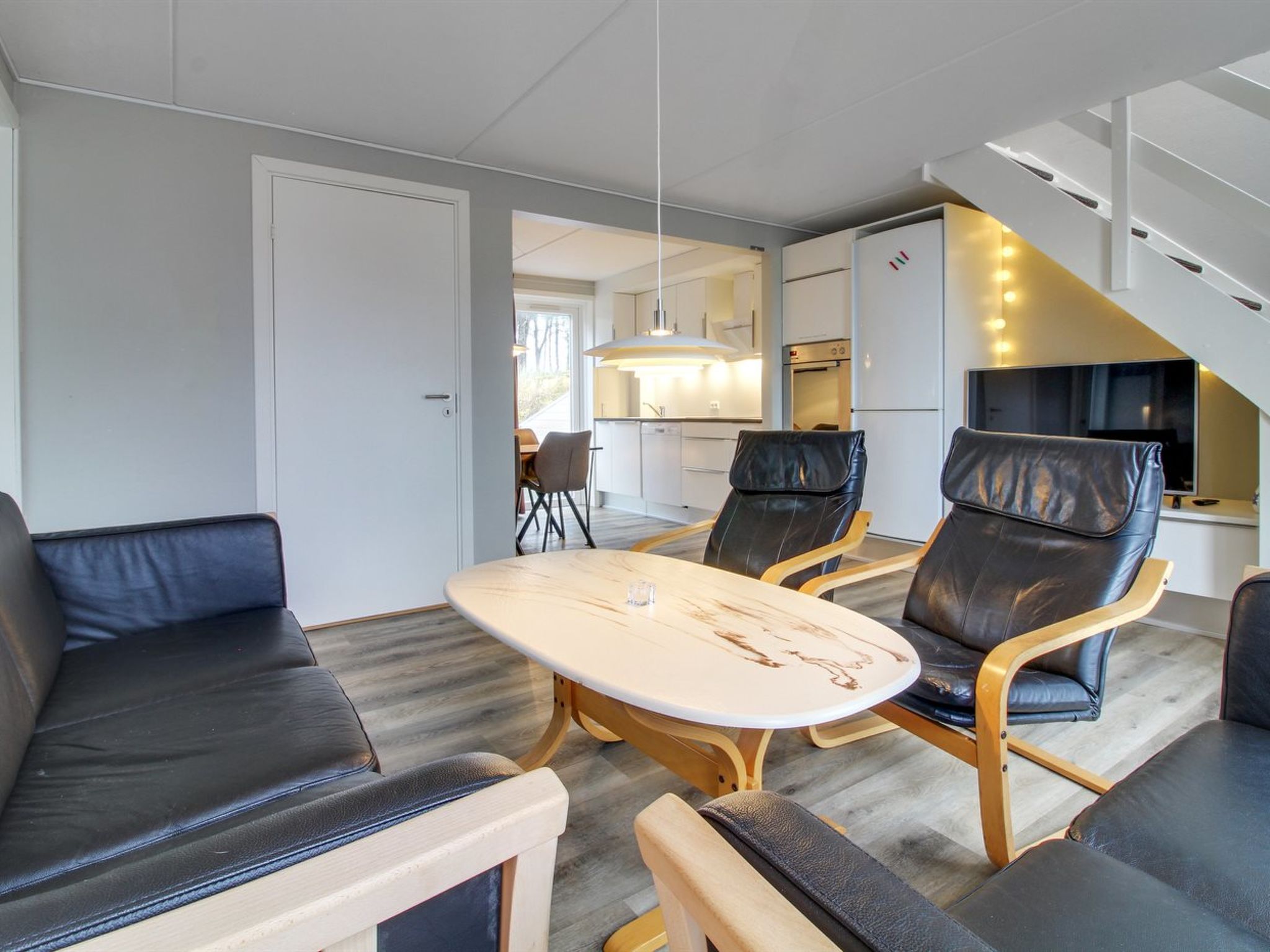 "Anouk" - 1.7km from the sea - Binnen