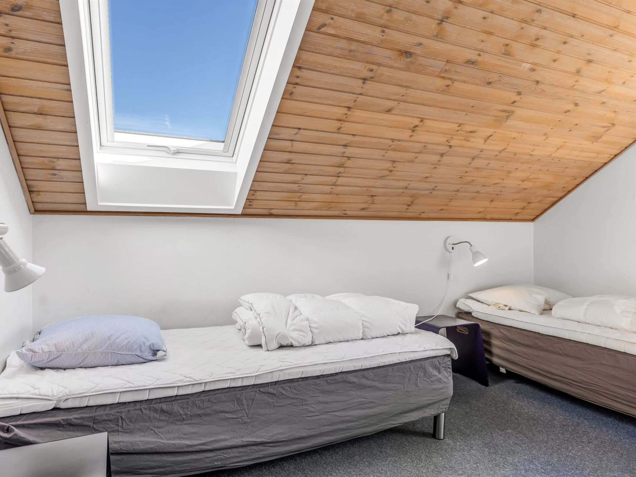 "Niilo" - 1.7km from the sea - Inside