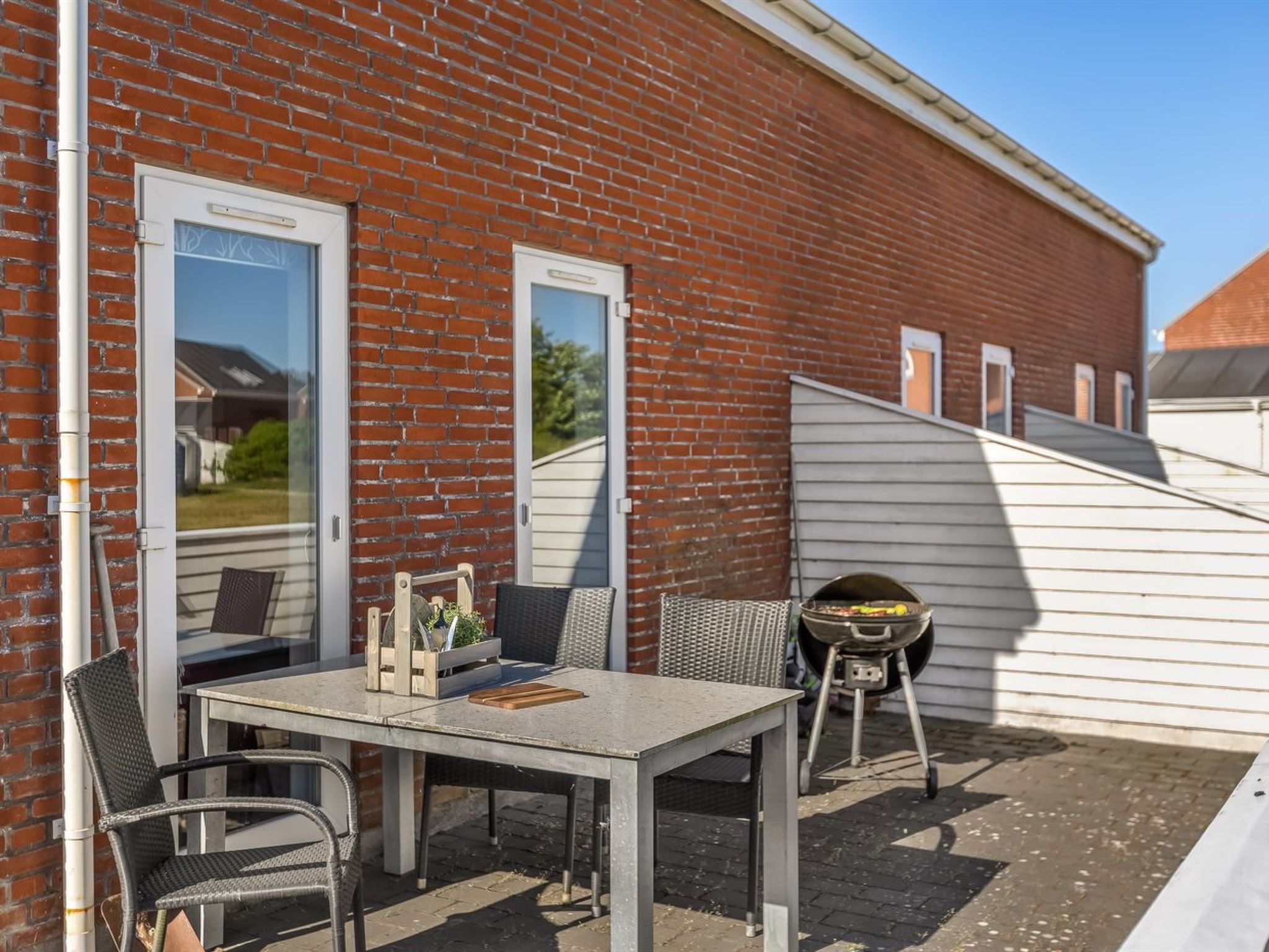 "Niilo" - 1.7km from the sea - Outside