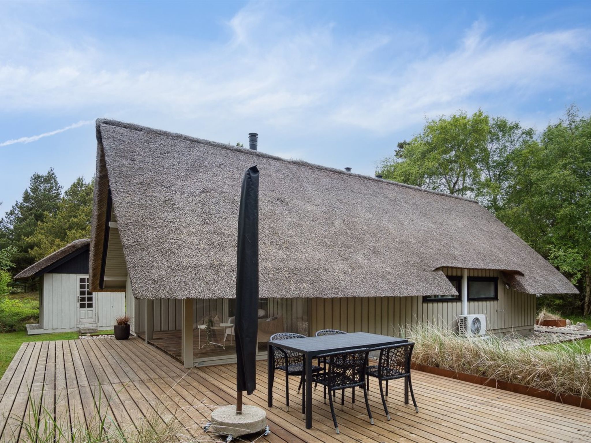"Aghwith" - 1.2km from the sea — Terrace (2 of 21)