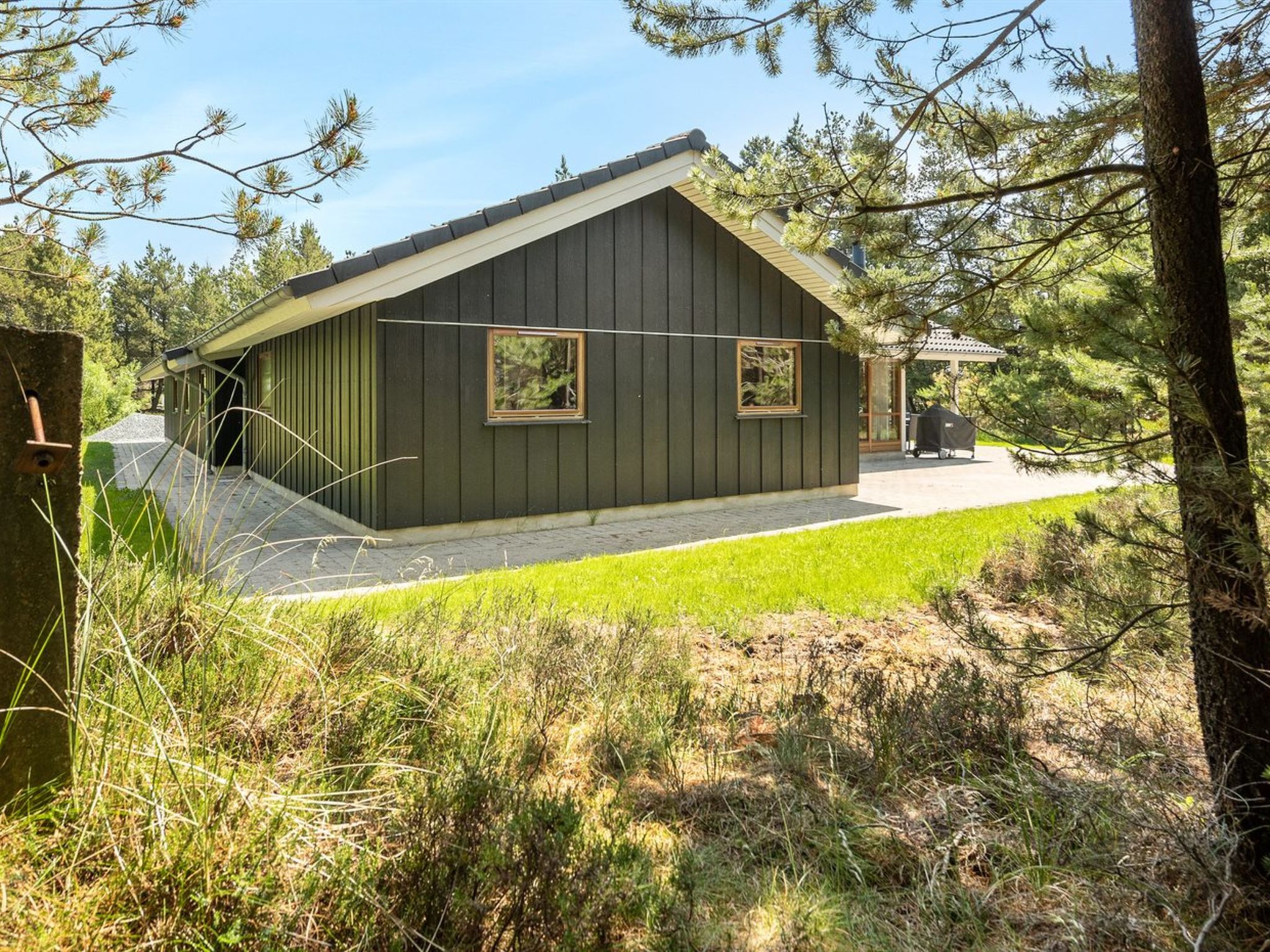 "Jonas" - 2.4km from the sea - Buiten