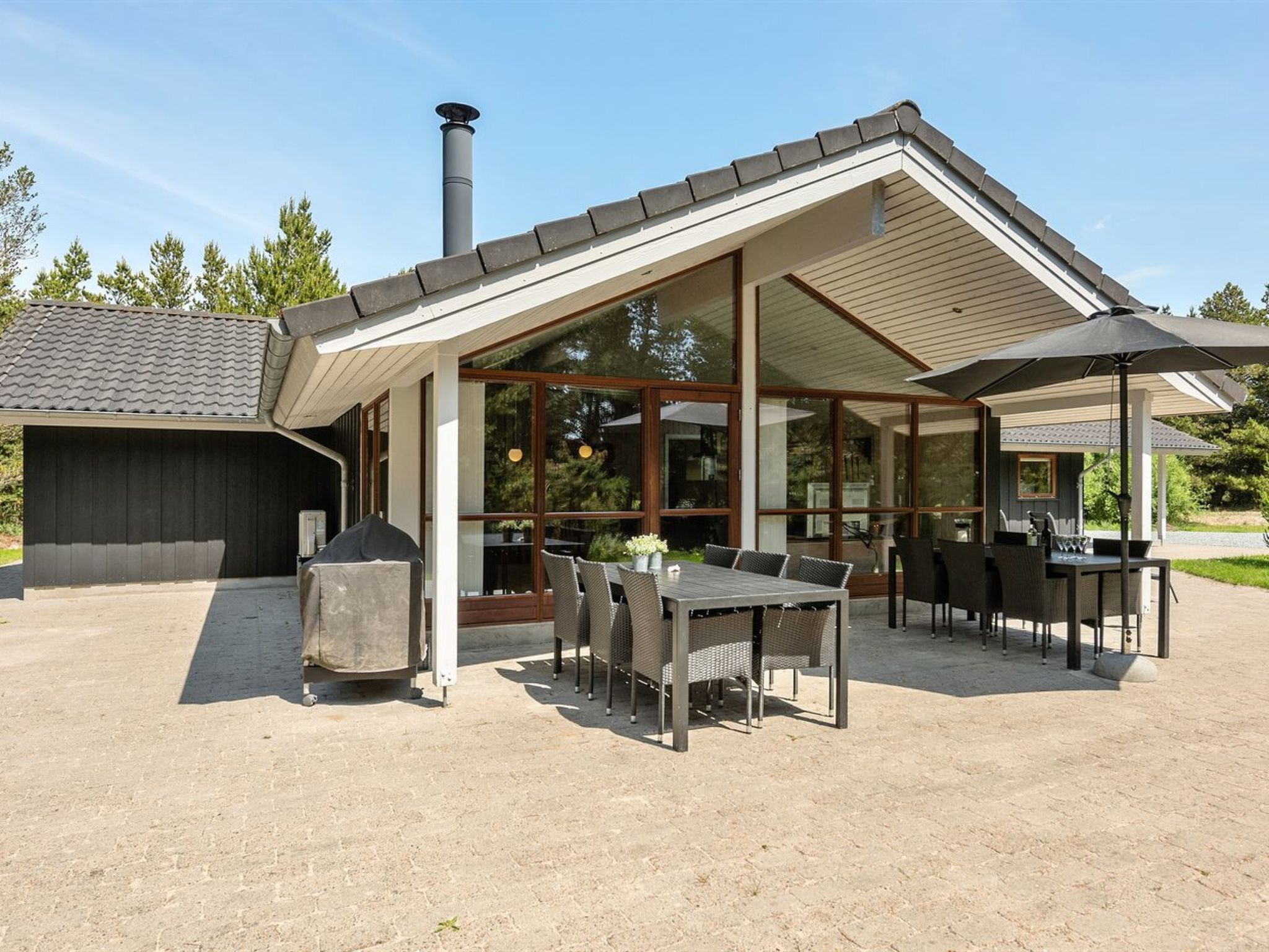 "Jonas" - 2.4km from the sea - Buiten