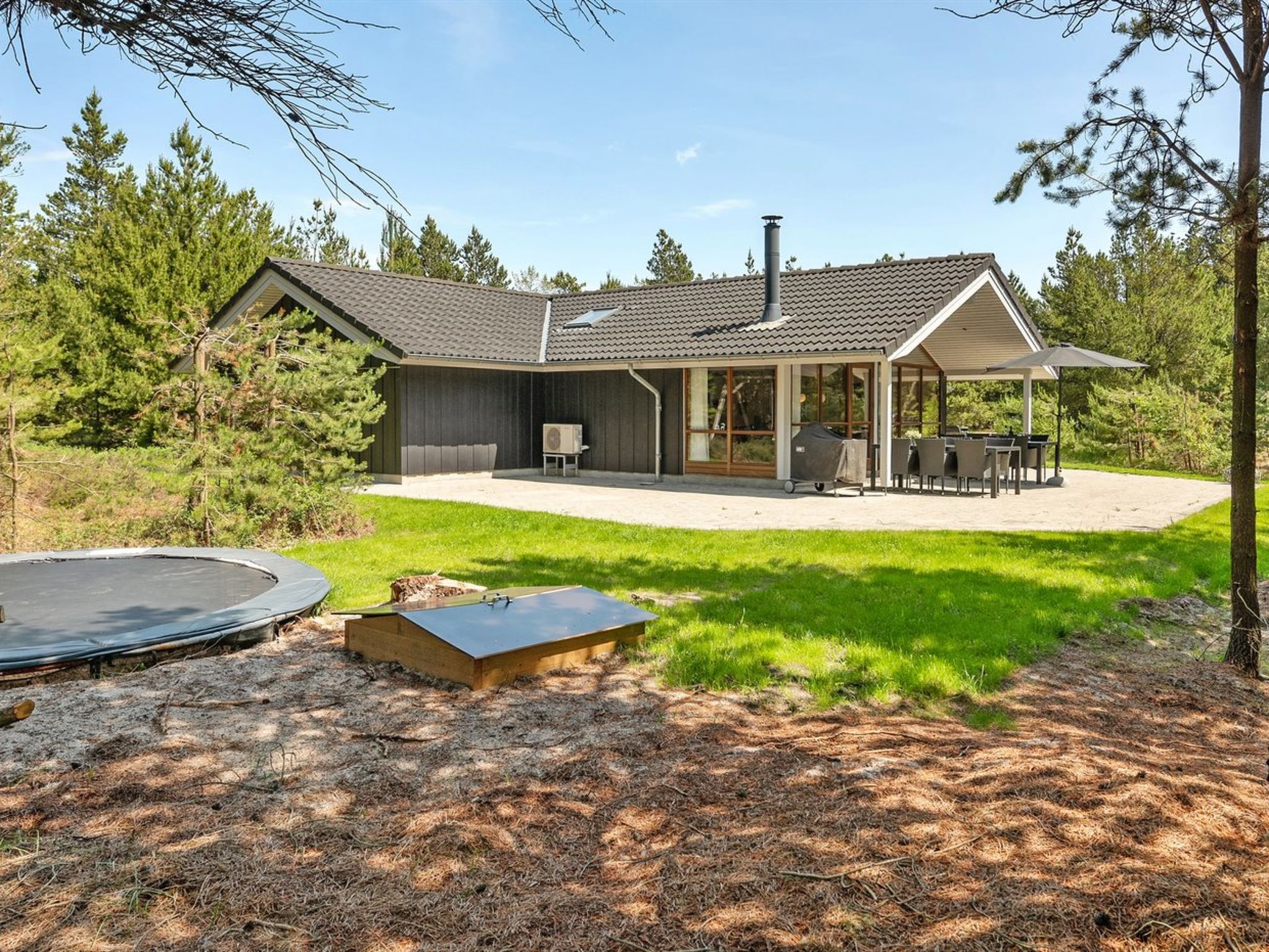 "Jonas" - 2.4km from the sea - Buiten
