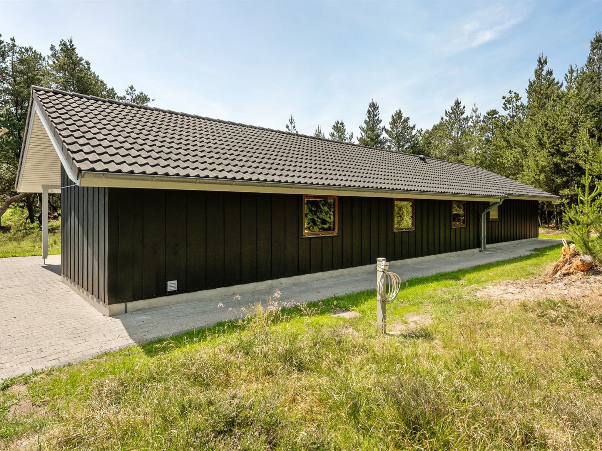 "Jonas" - 2.4km from the sea - Buiten