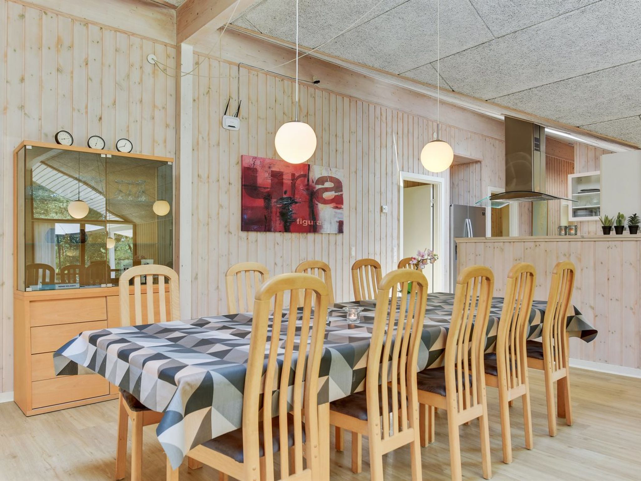 "Jonas" - 2.4km from the sea - Binnen