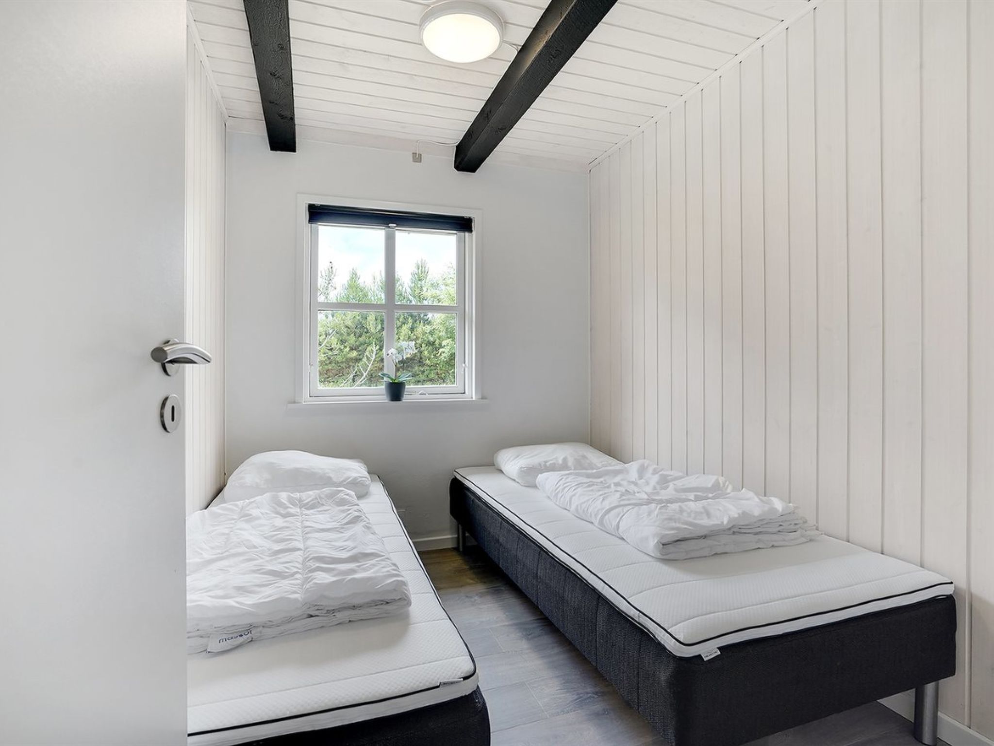 "Madalena" - 2.8km from the sea-Binnen