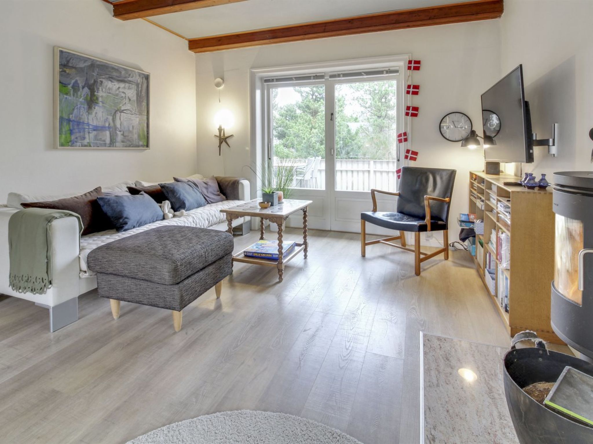 "Ridir" - 3.5km from the sea-Inside