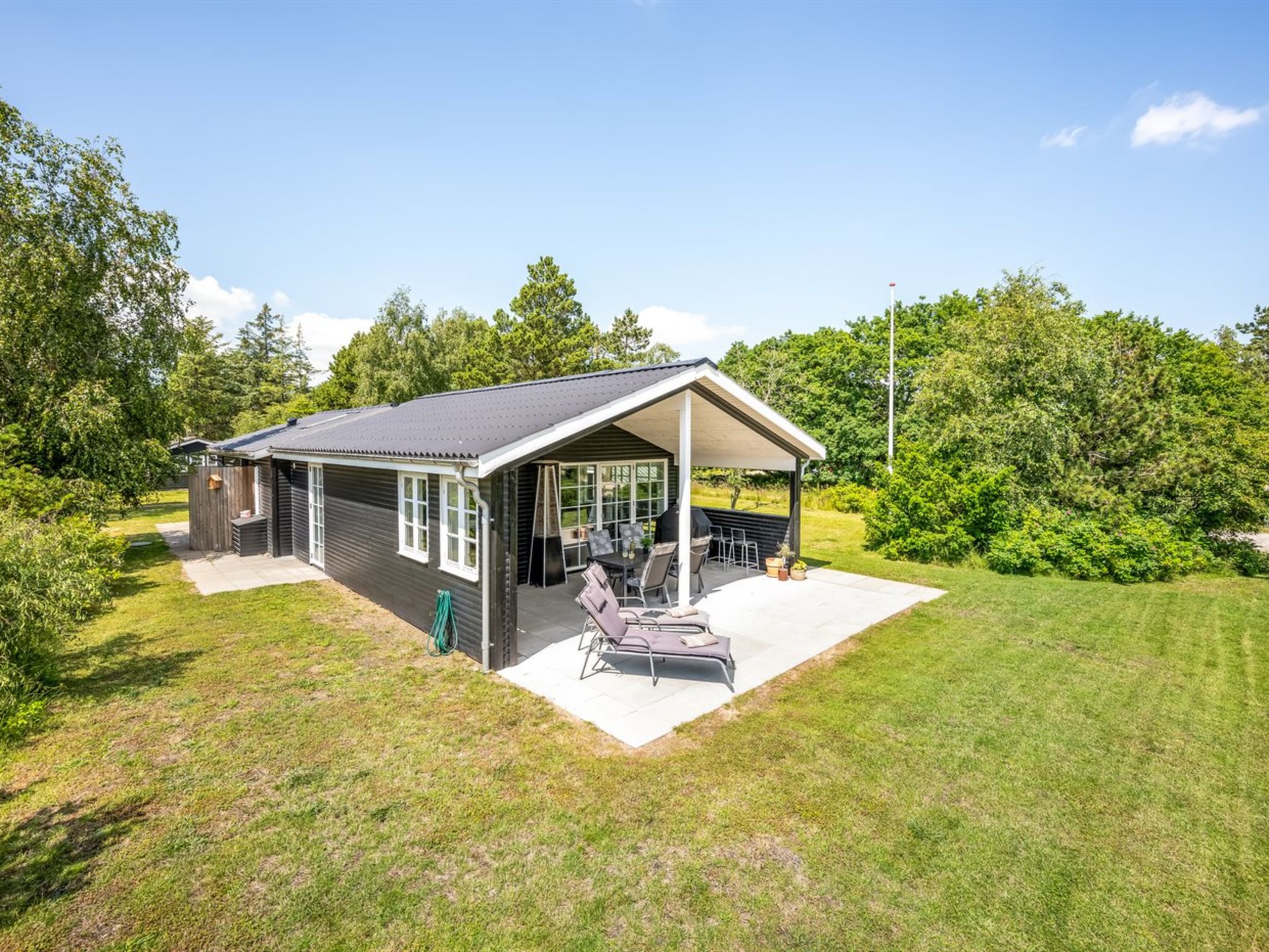 "Riekje" - 2.3km from the sea - Outside