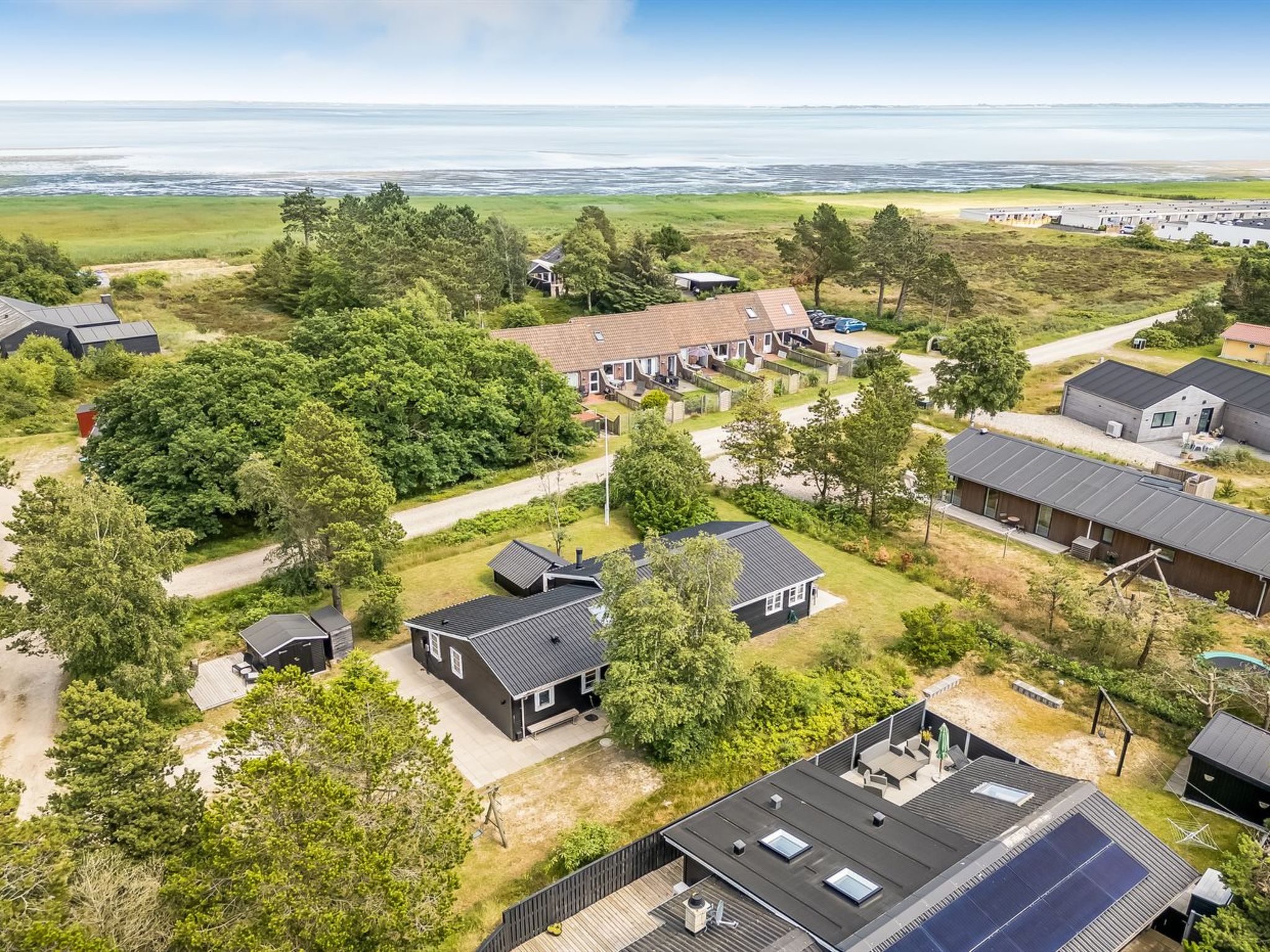 "Riekje" - 2.3km from the sea - Outside