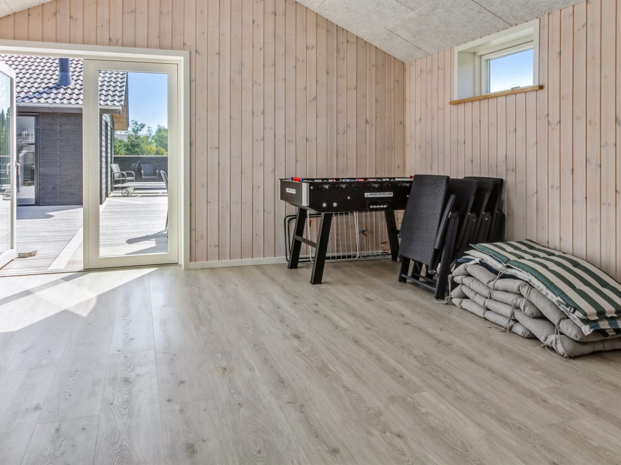 "Tahvo" - 3.3km from the sea - Outside