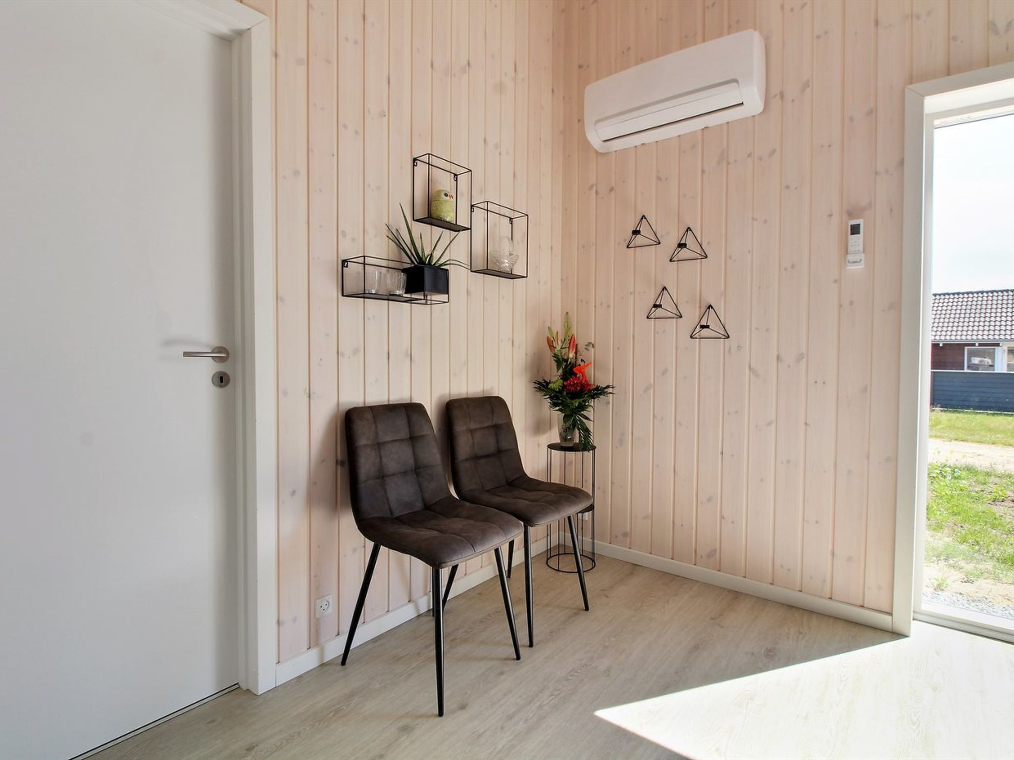 "Tahvo" - 3.3km from the sea - Inside