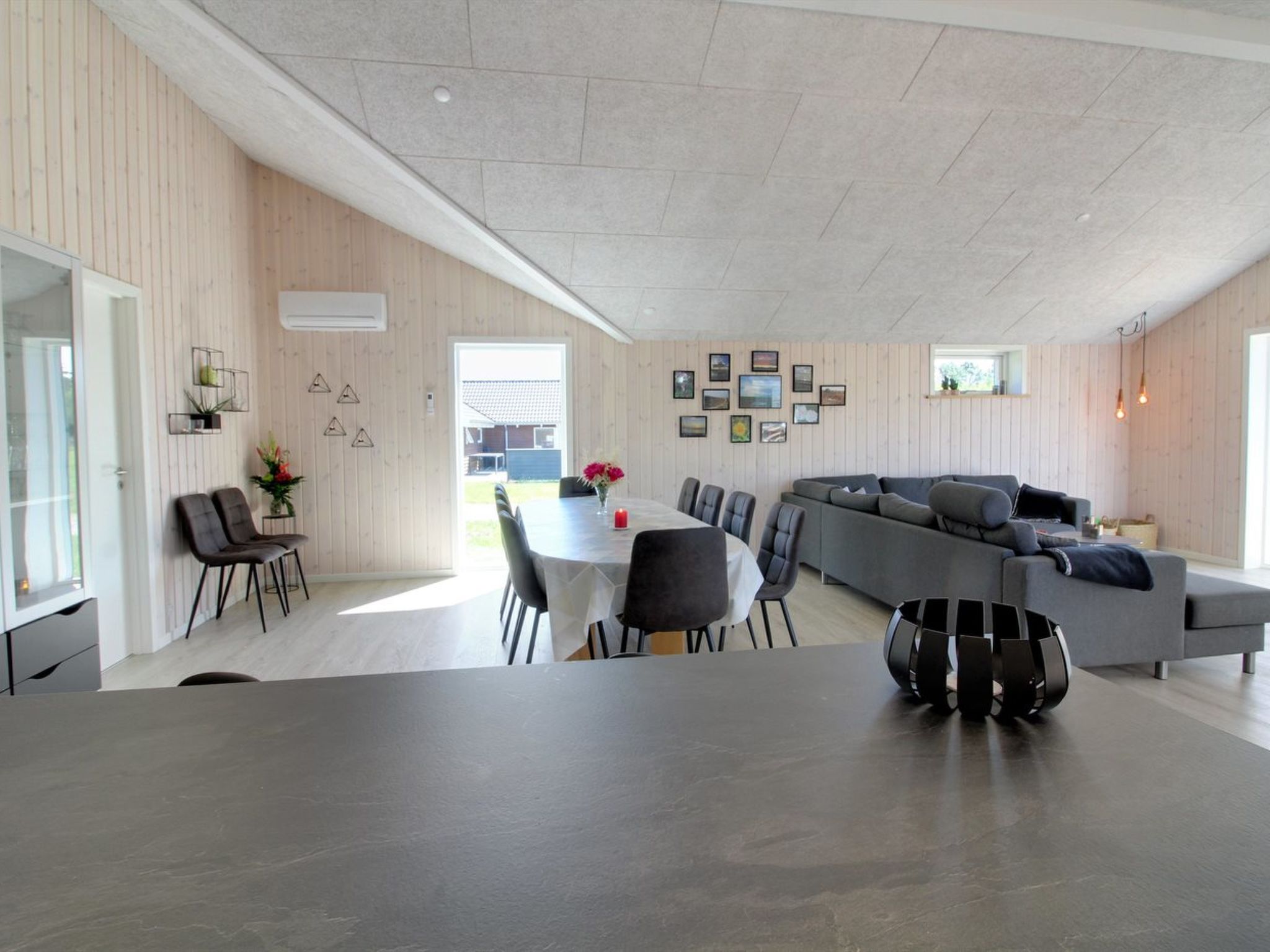 "Tahvo" - 3.3km from the sea - Inside