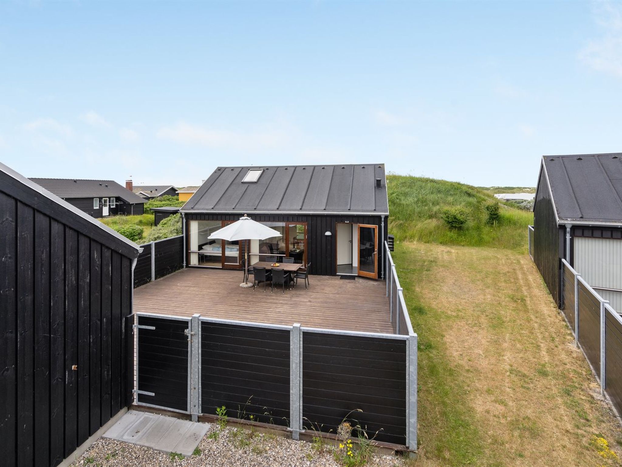 "Elara" - 200m from the sea - Draußen